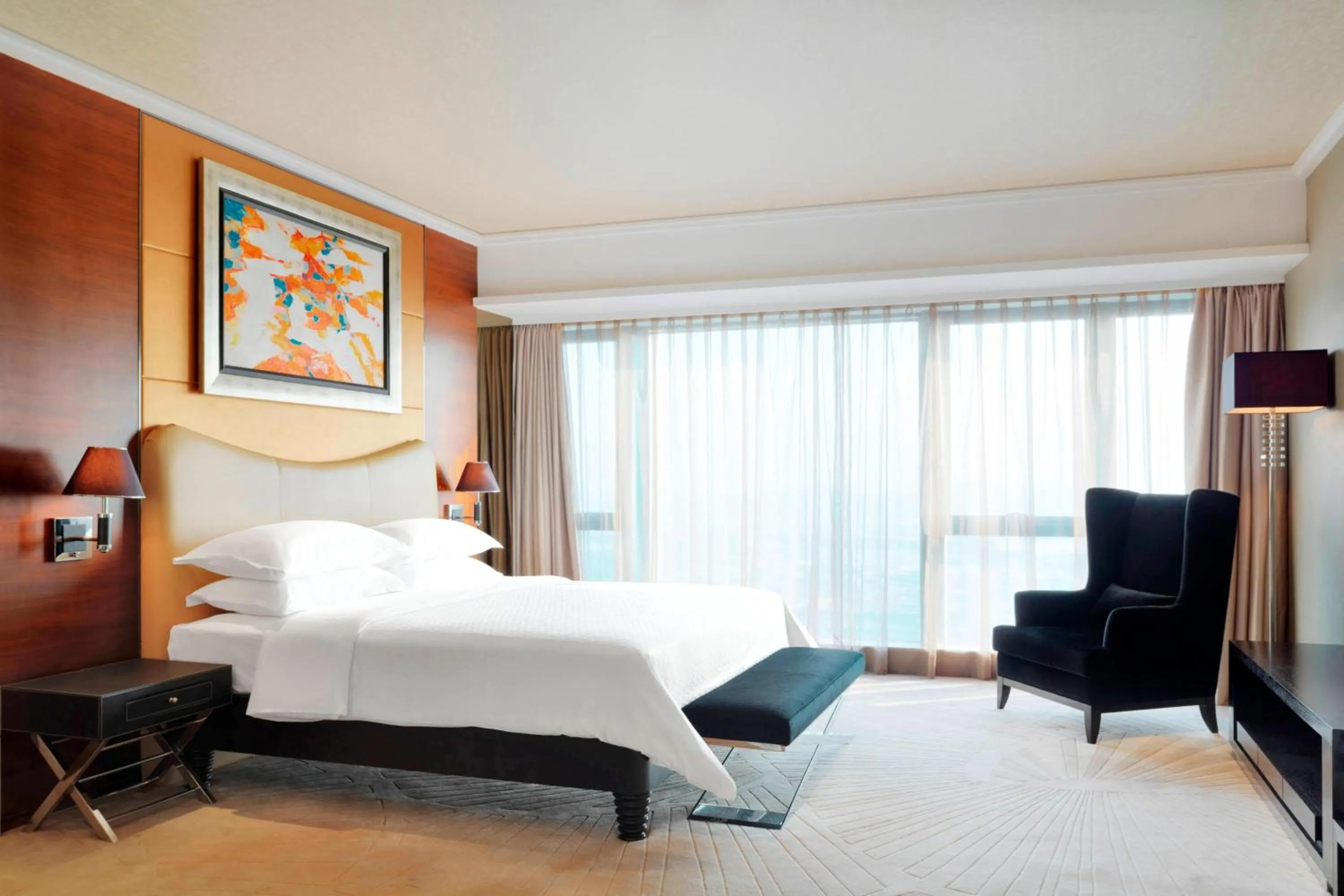 Bedroom, Bed in Four Points by Sheraton Guangzhou Financial City, Tianhe