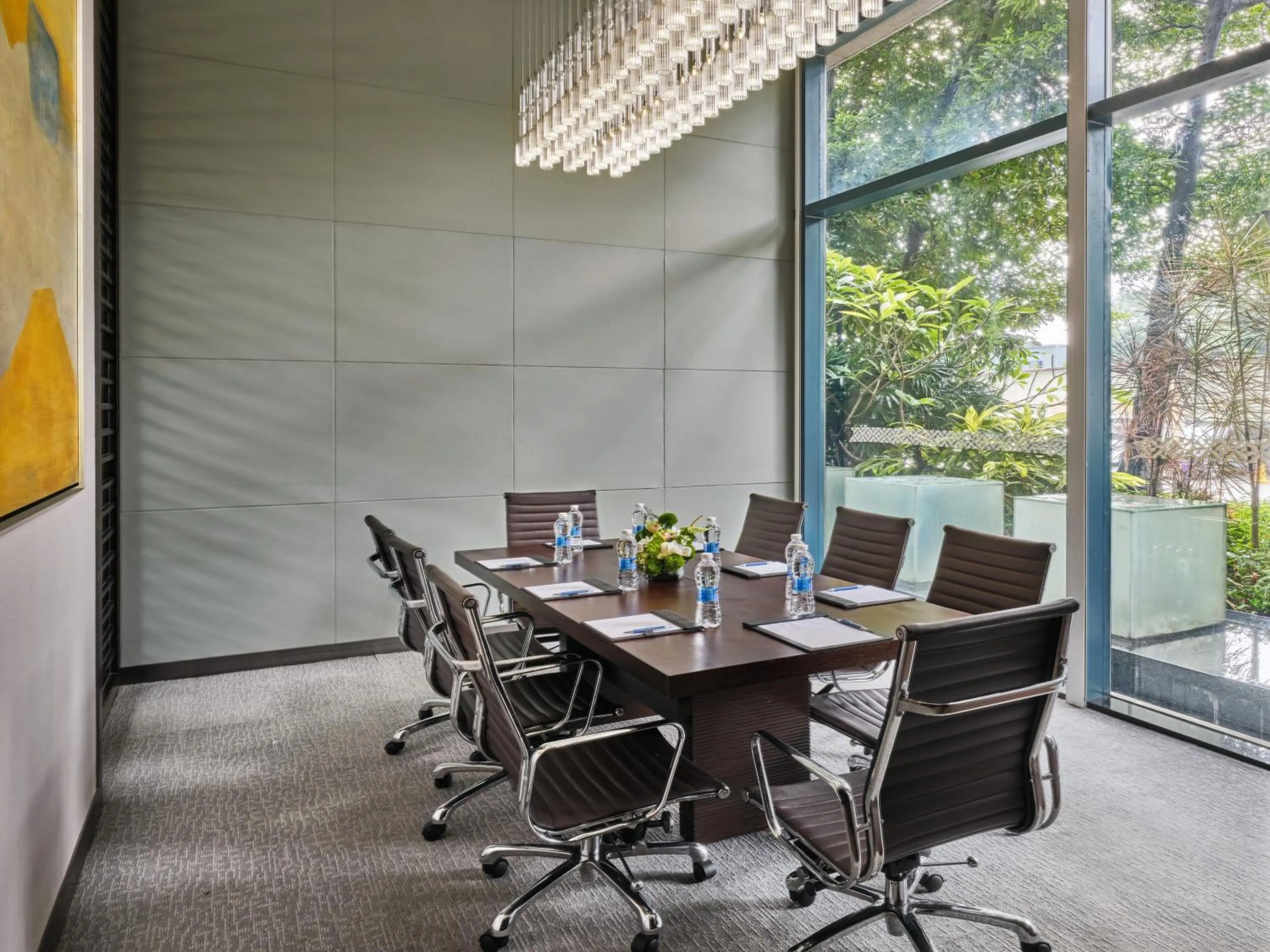 Meeting/conference room in Four Points by Sheraton Guangzhou Financial City, Tianhe