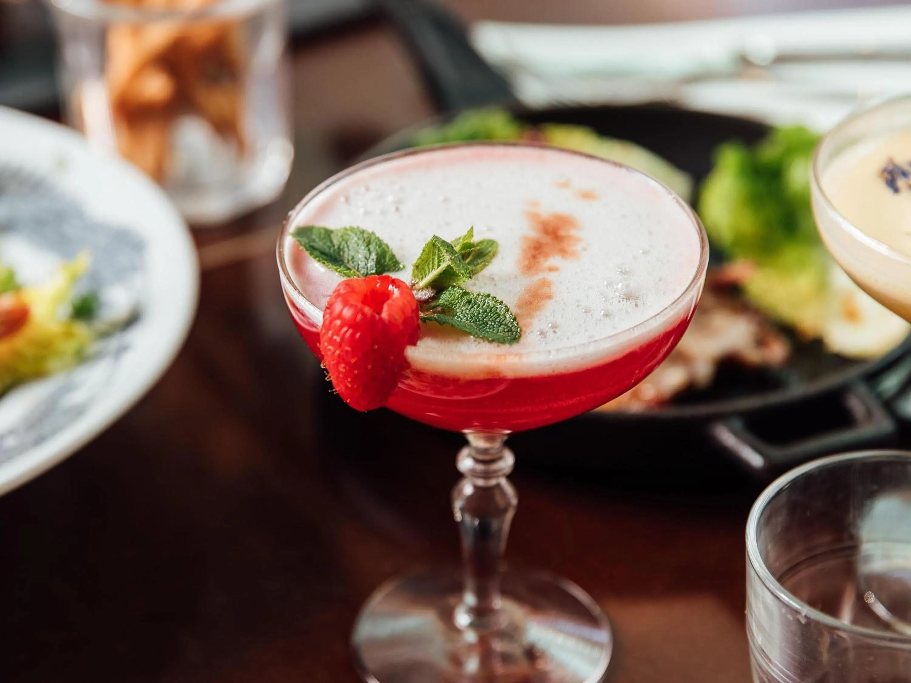 Restaurant/places to eat in Mama Shelter Marseille