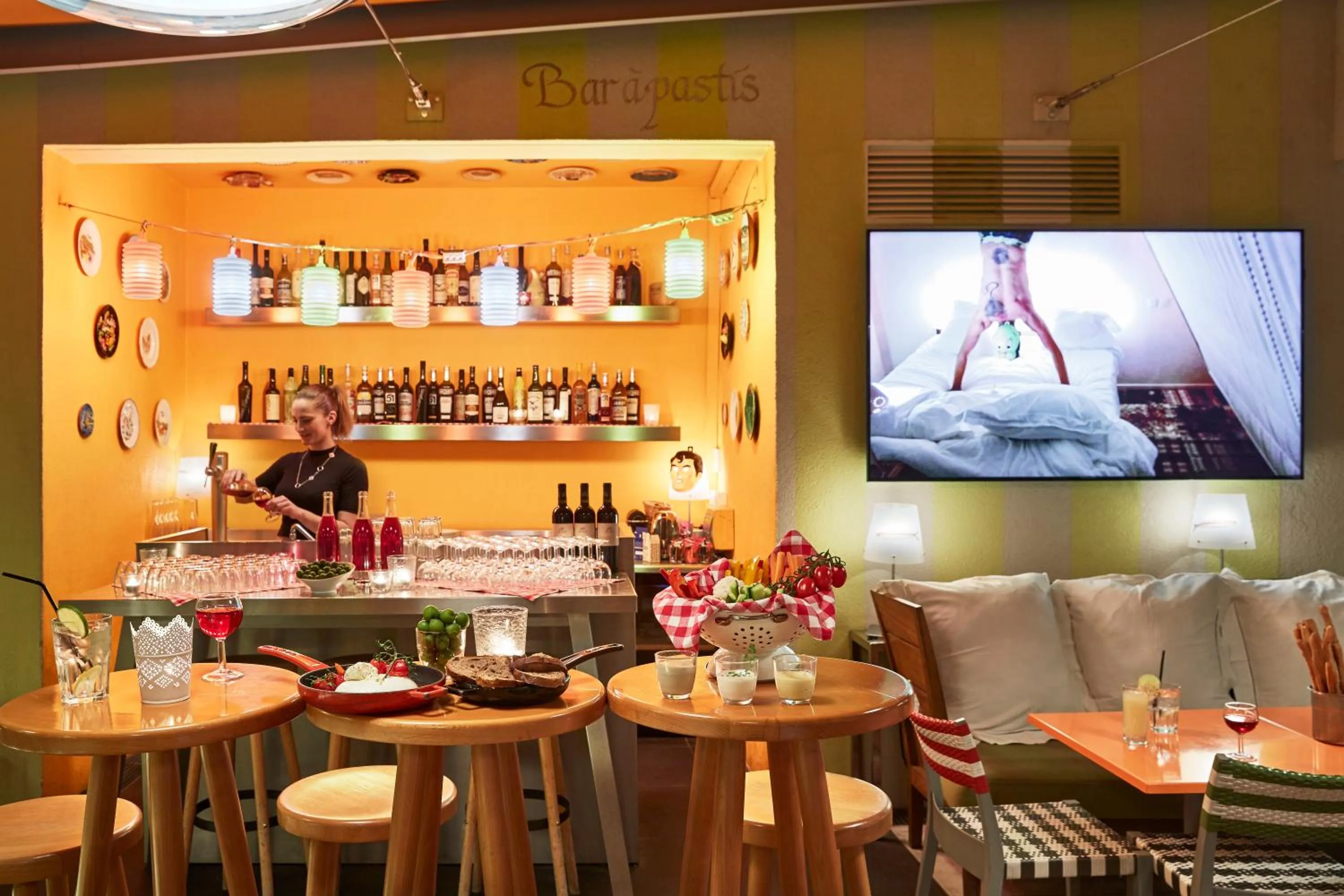 Restaurant/places to eat in Mama Shelter Marseille