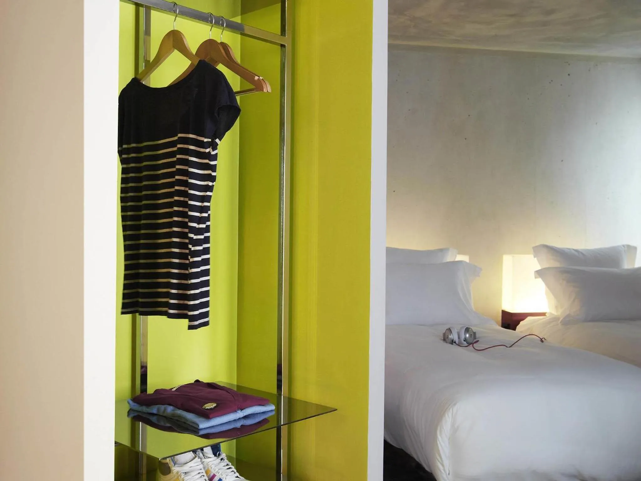 Bedroom, Bed in Mama Shelter Marseille