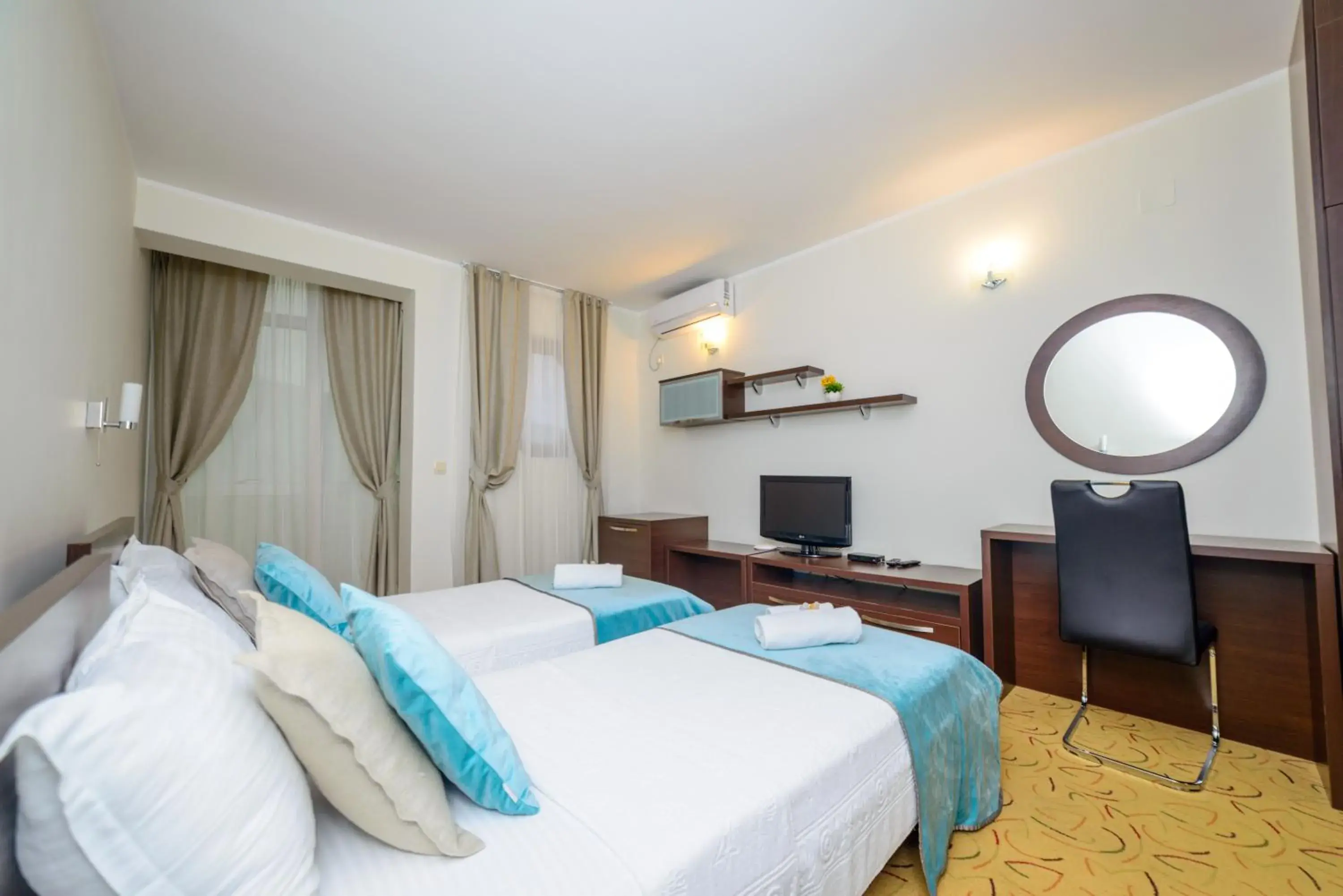 Standard Twin Room - single occupancy in Hotel Odissey Jaz Standard Twin Room - single occupancy in Hotel Odissey Jaz