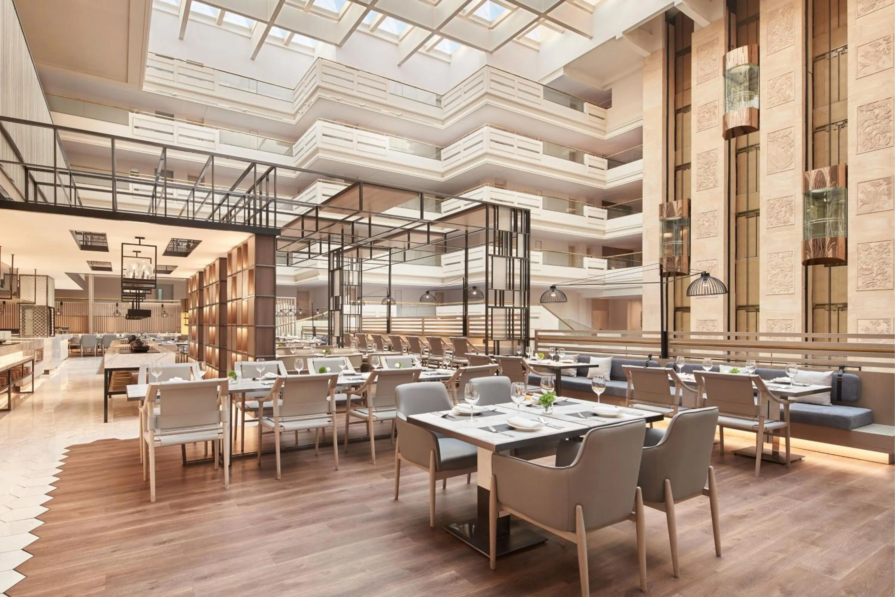 Restaurant/places to eat in Sheraton Guilin Hotel