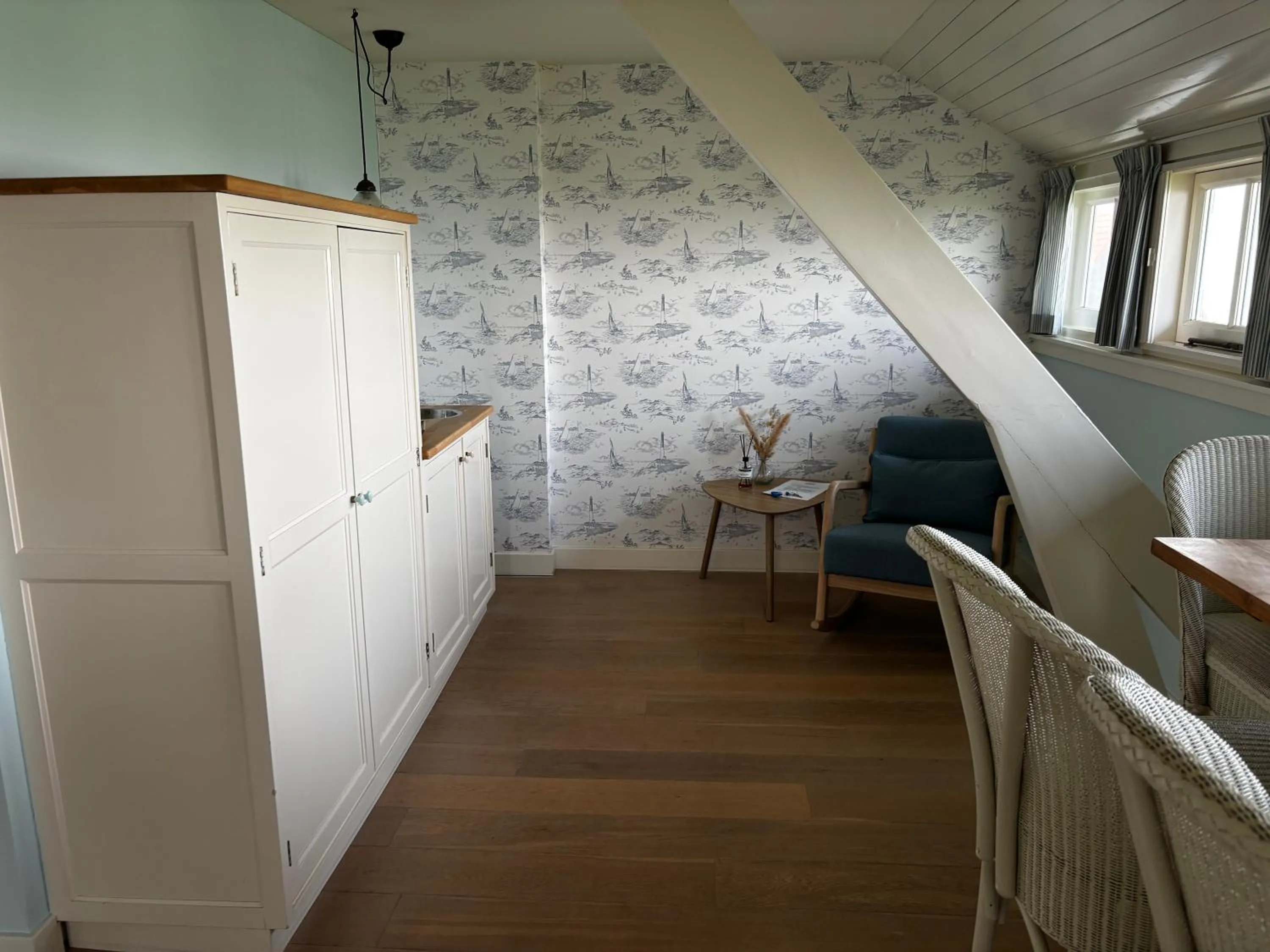 Seating area in Villa Nieuwland B&B