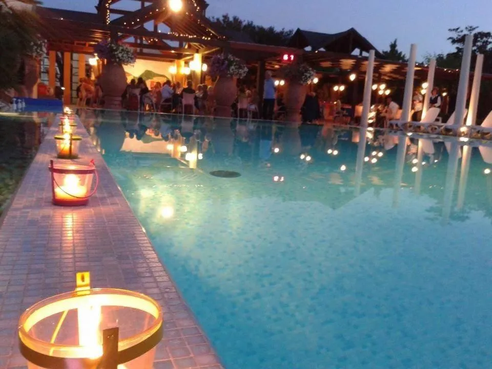 Swimming pool in Hotel Terme Orvieto