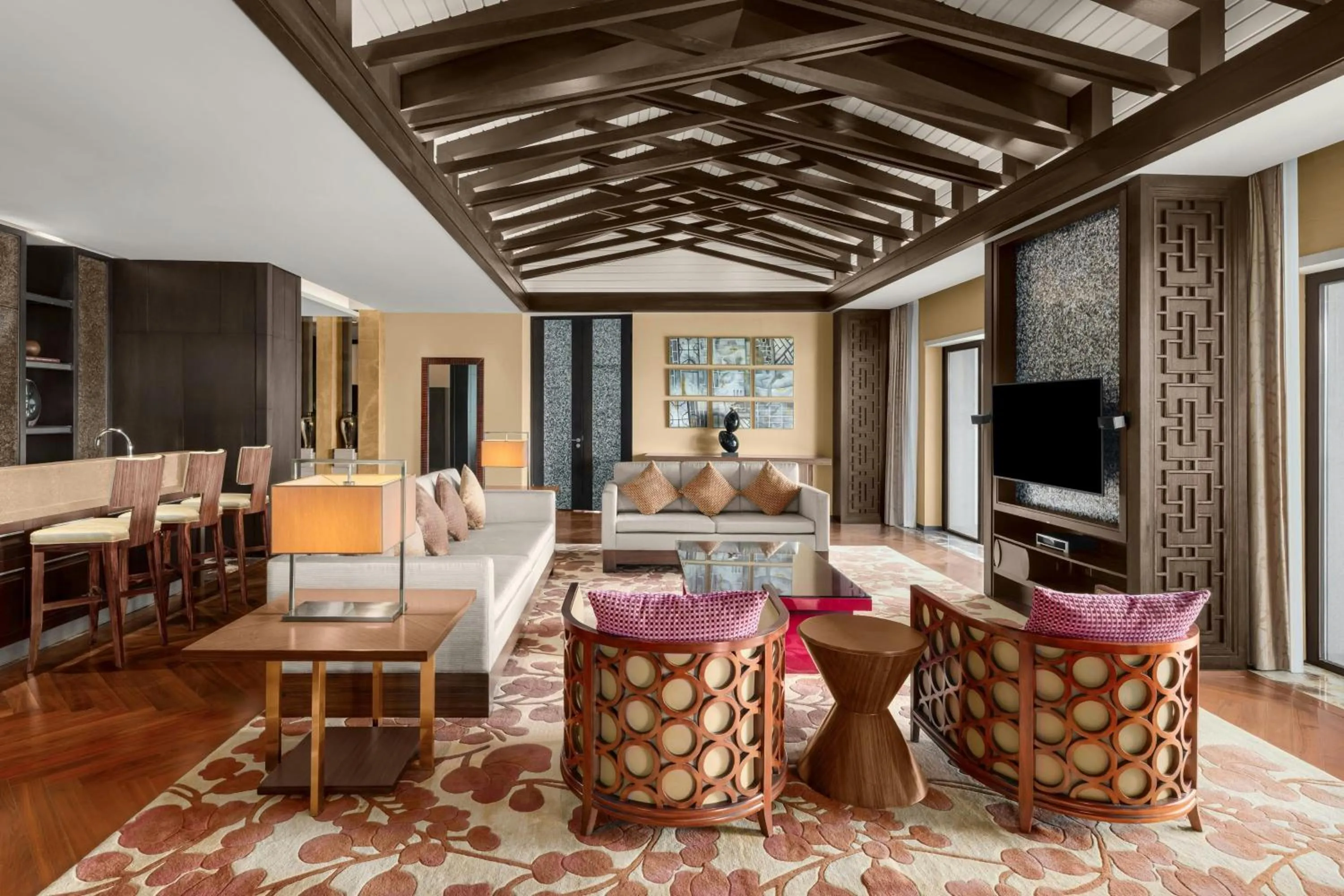 Photo of the whole room in Sheraton Grand Hangzhou Wetland Park Resort