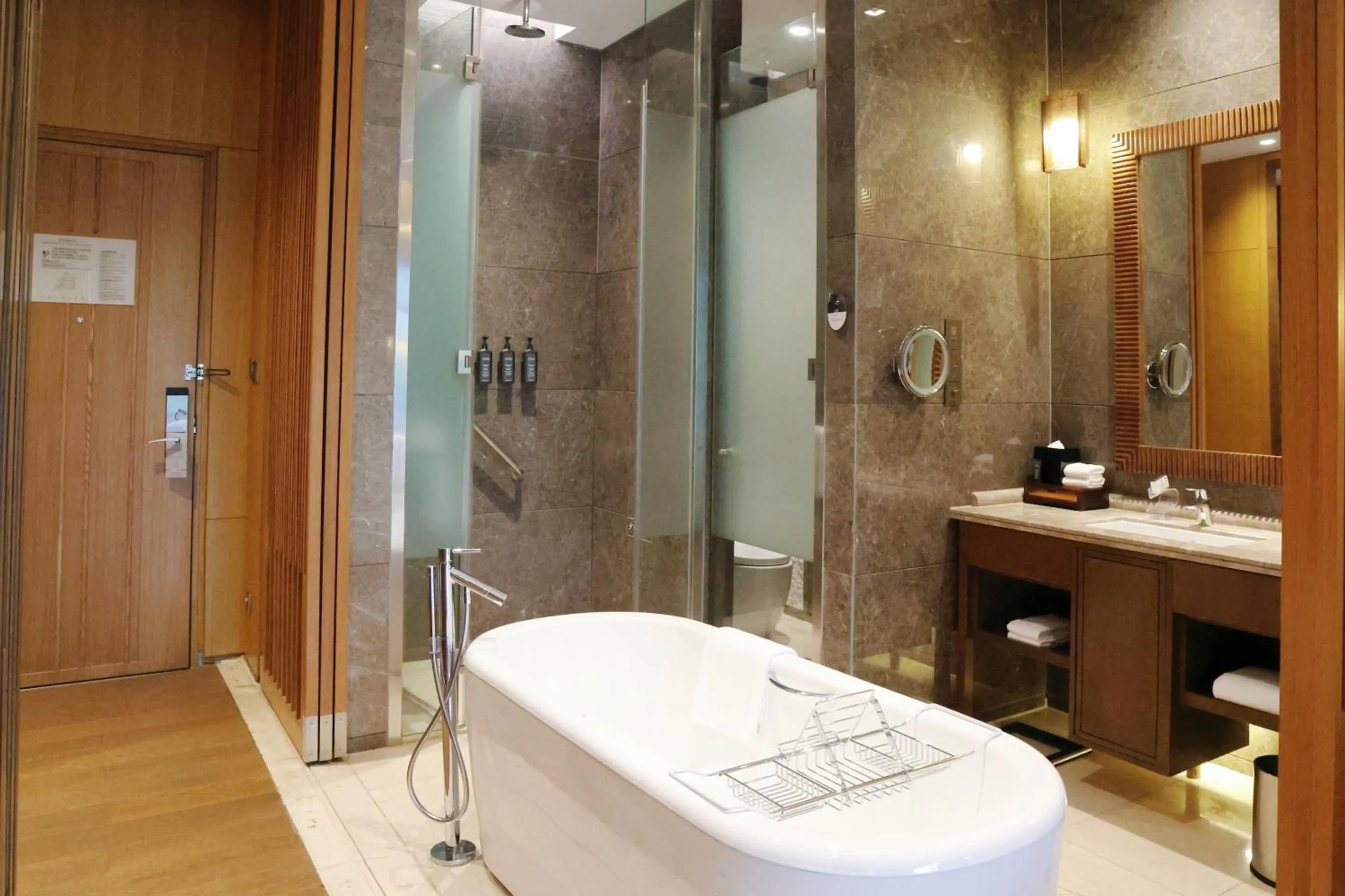 Bathroom in Sheraton Grand Hangzhou Wetland Park Resort