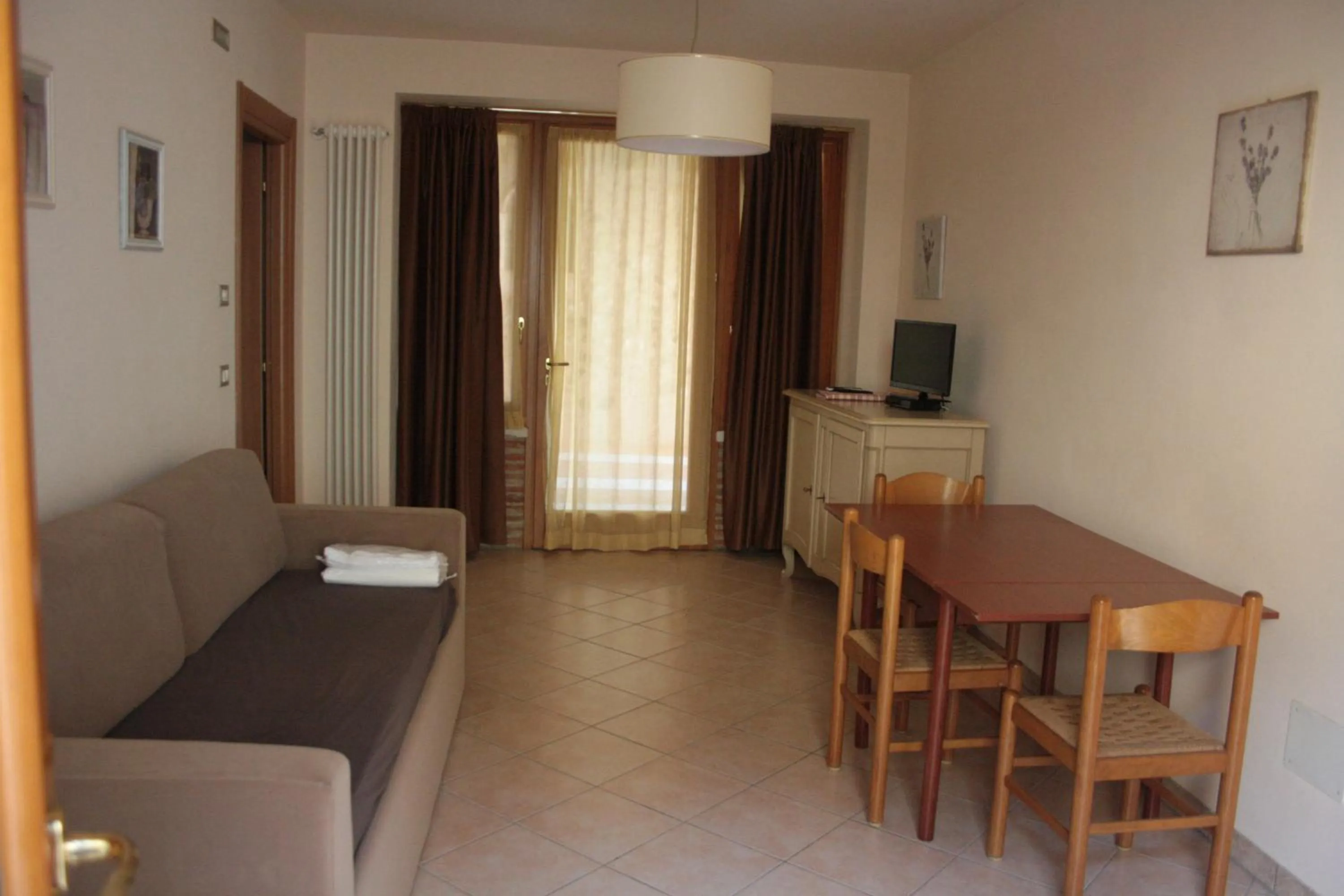 TV and multimedia in Residence Borgo Mondragon