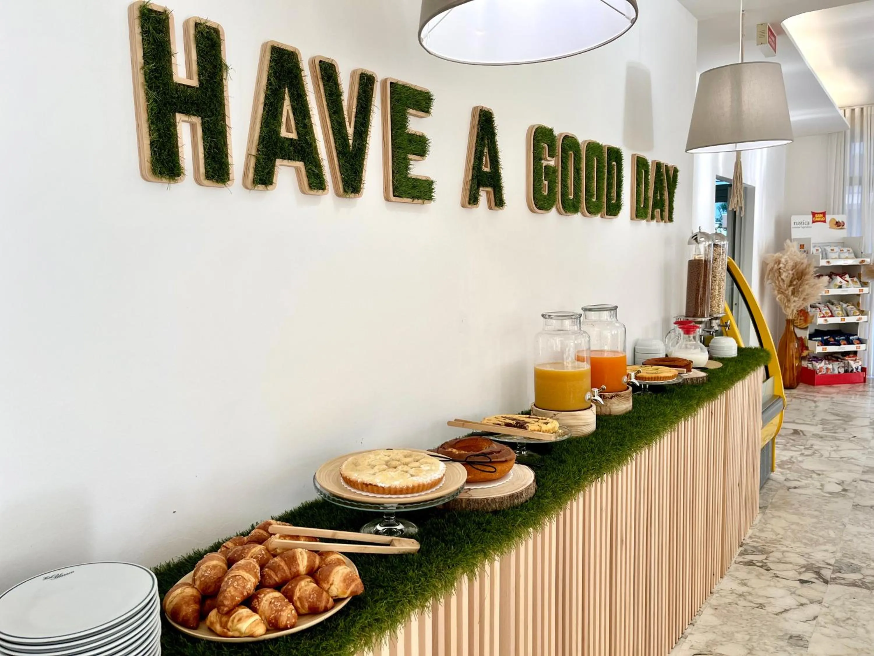 Breakfast in Hotel Blumen