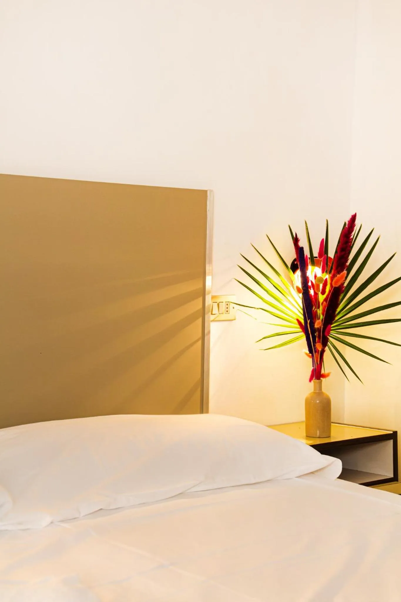 Bedroom, Bed in Hotel Blumen