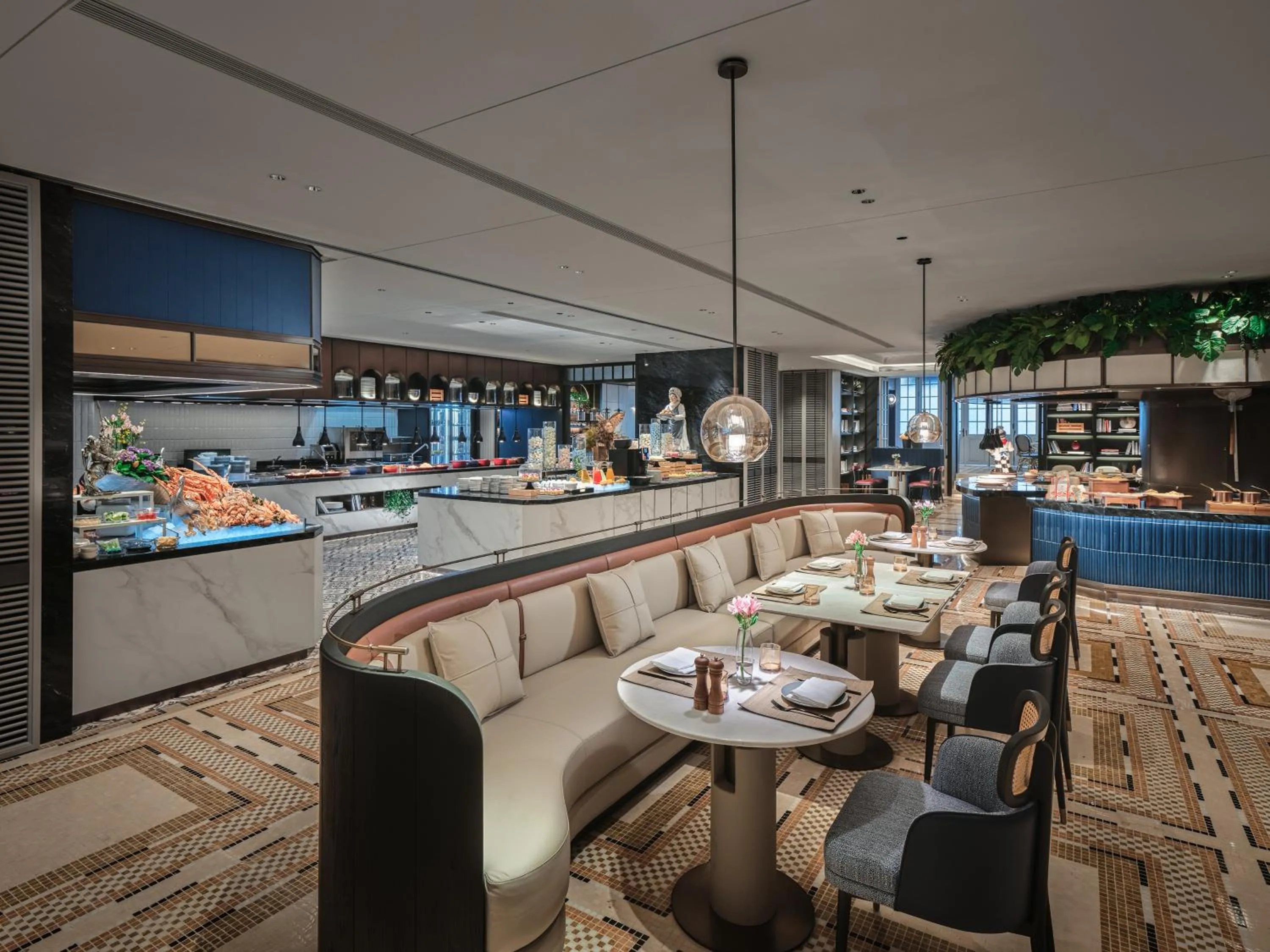 Restaurant/places to eat in Hotel Indigo Shenzhen Overseas Chinese Town by IHG