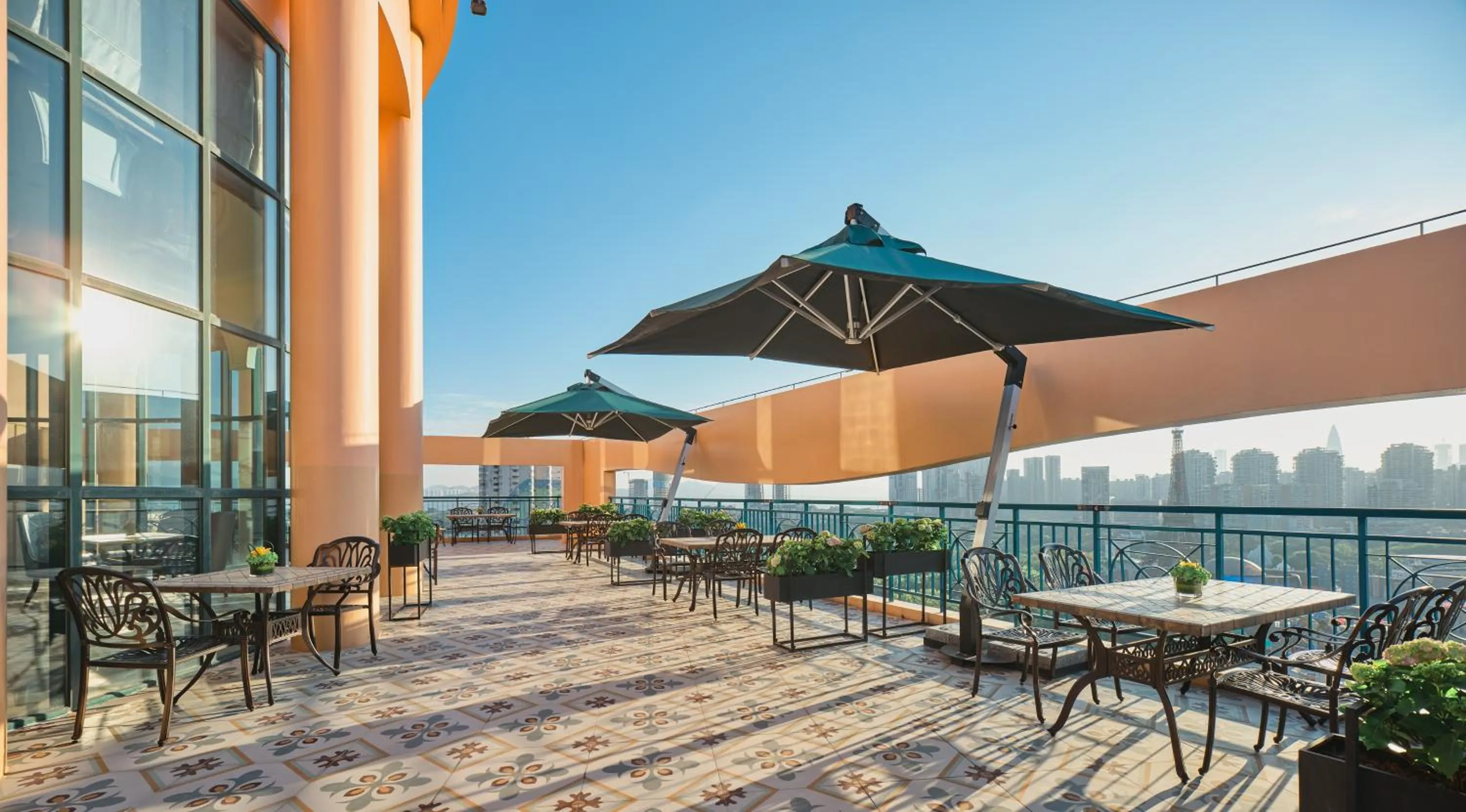 Balcony/Terrace in Hotel Indigo Shenzhen Overseas Chinese Town by IHG