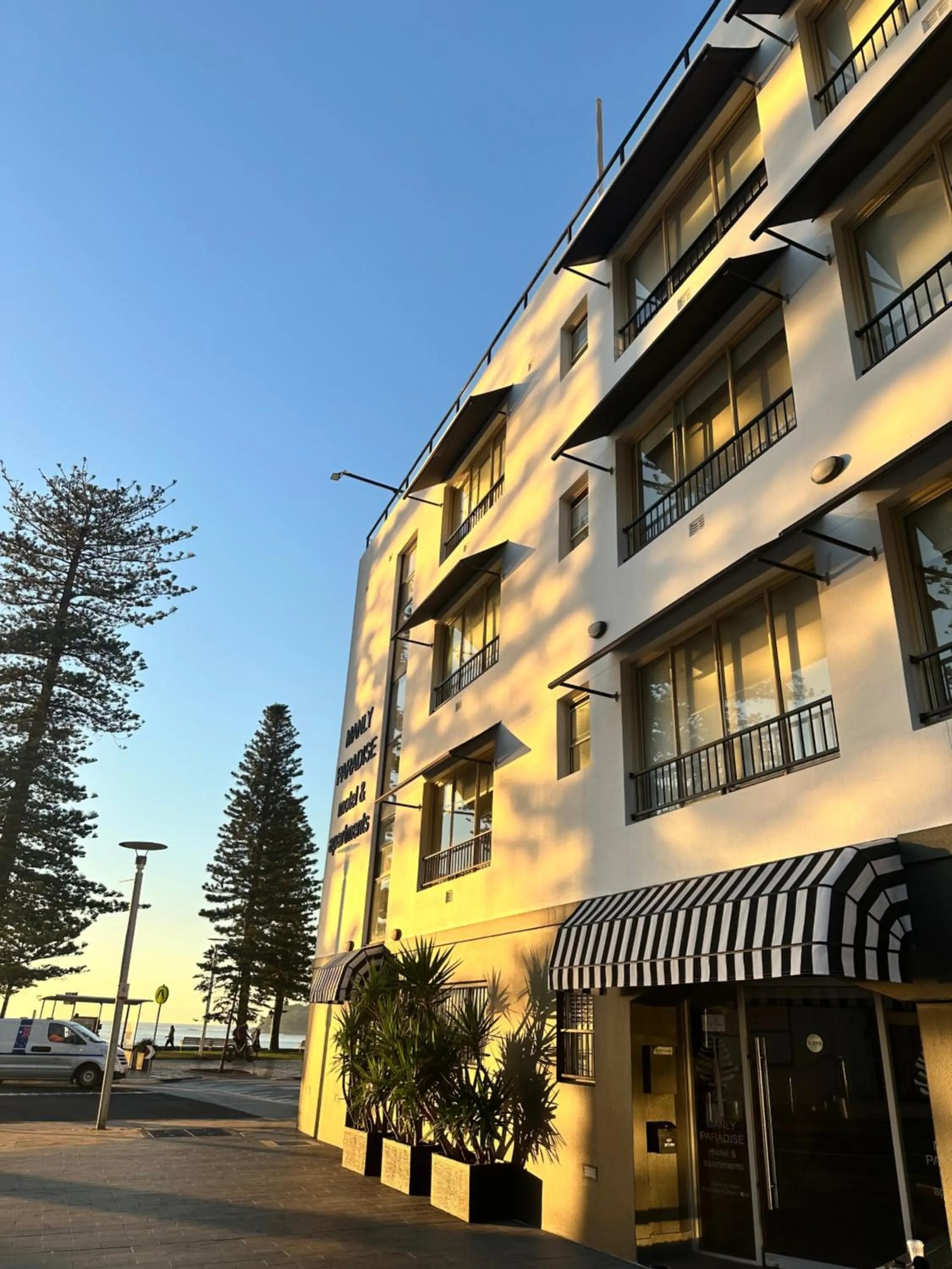 Property building in Manly Paradise Motel & Apartments