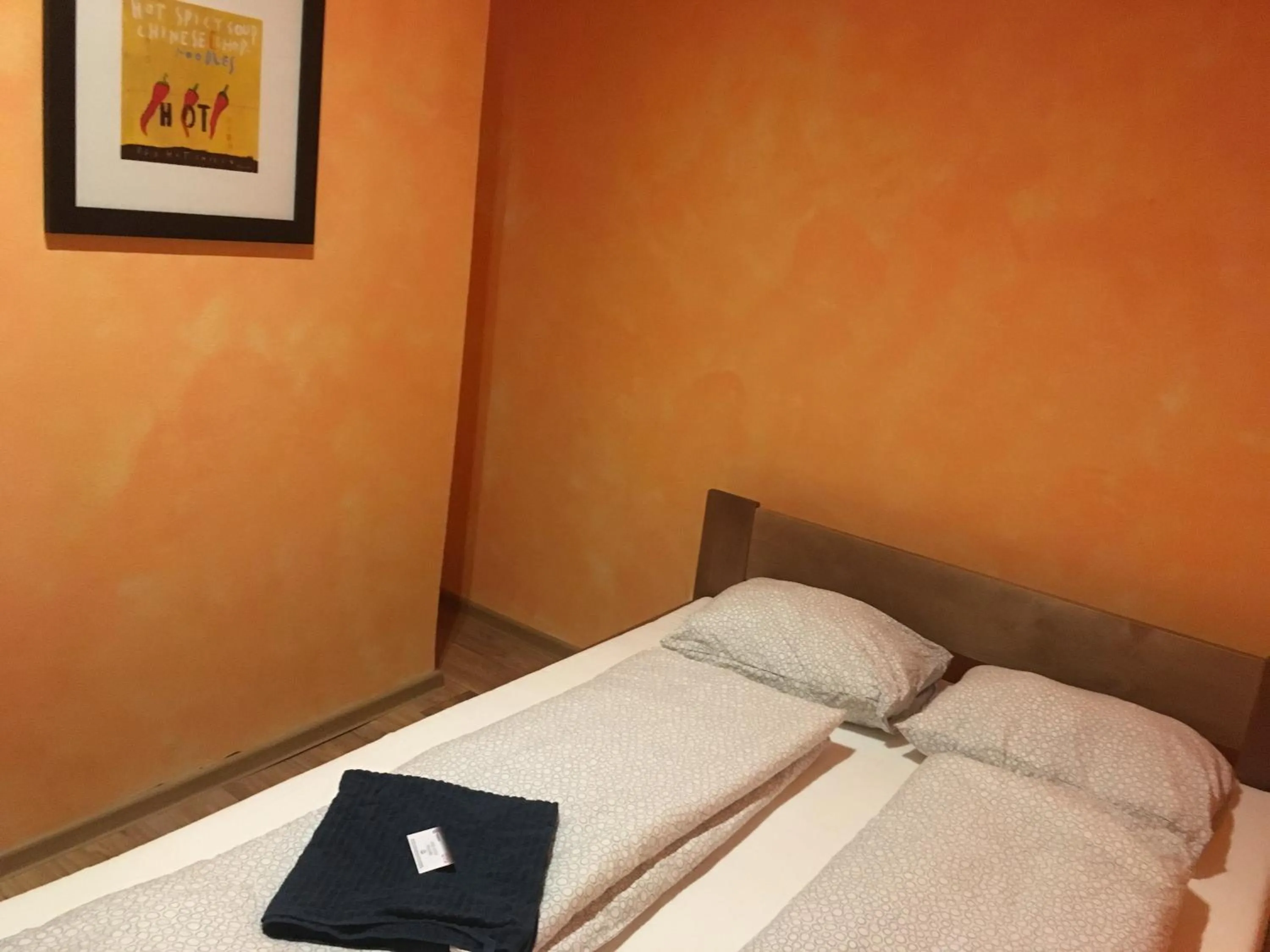 CB ROOMS/BED&SOUP