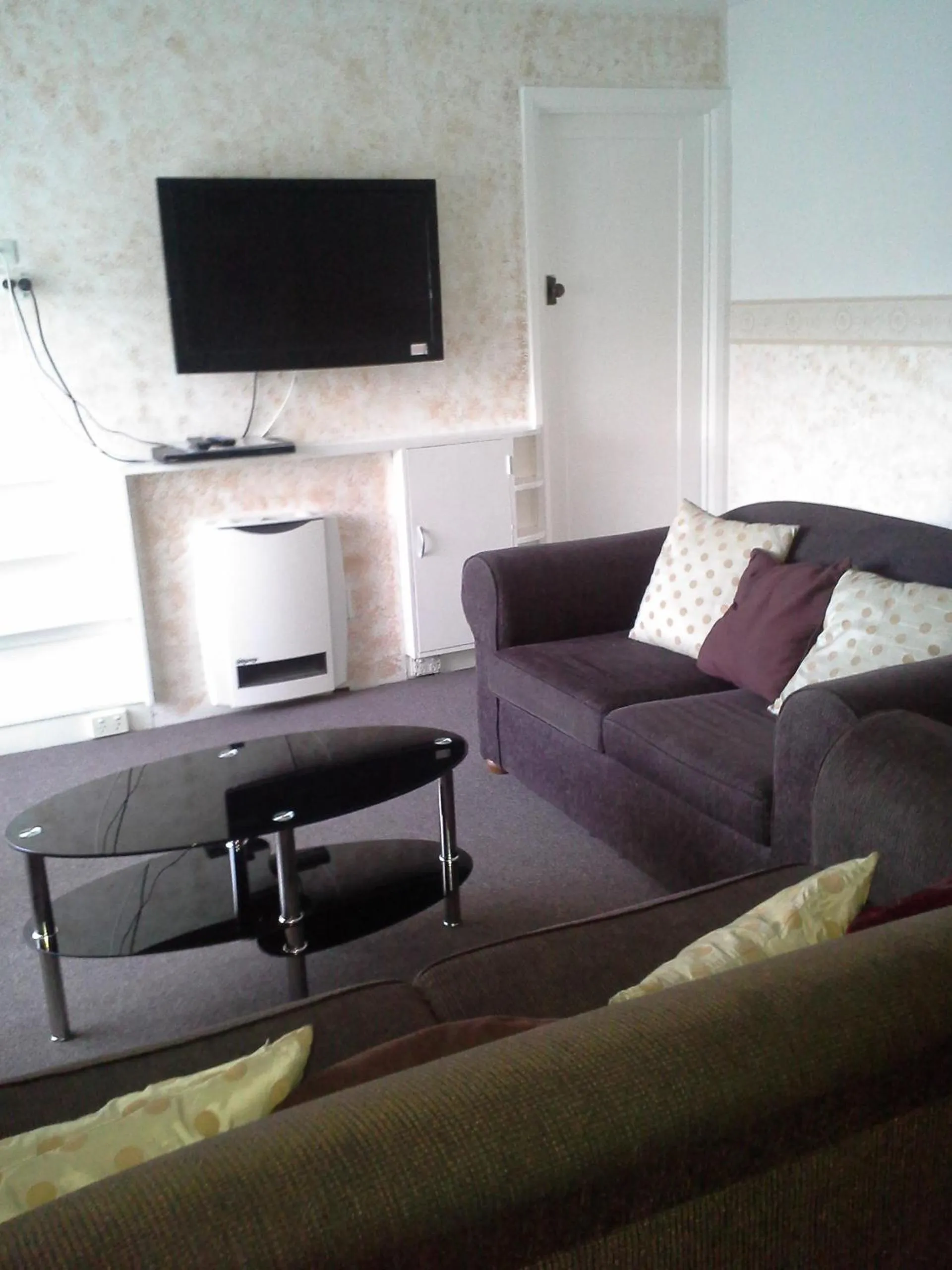 Living room, Seating Area in Hobart Apartments