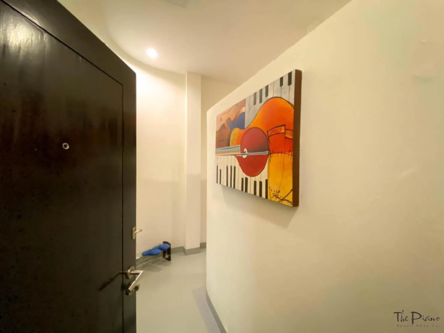 Photo of the whole room in The Piano Resort Khaoyai