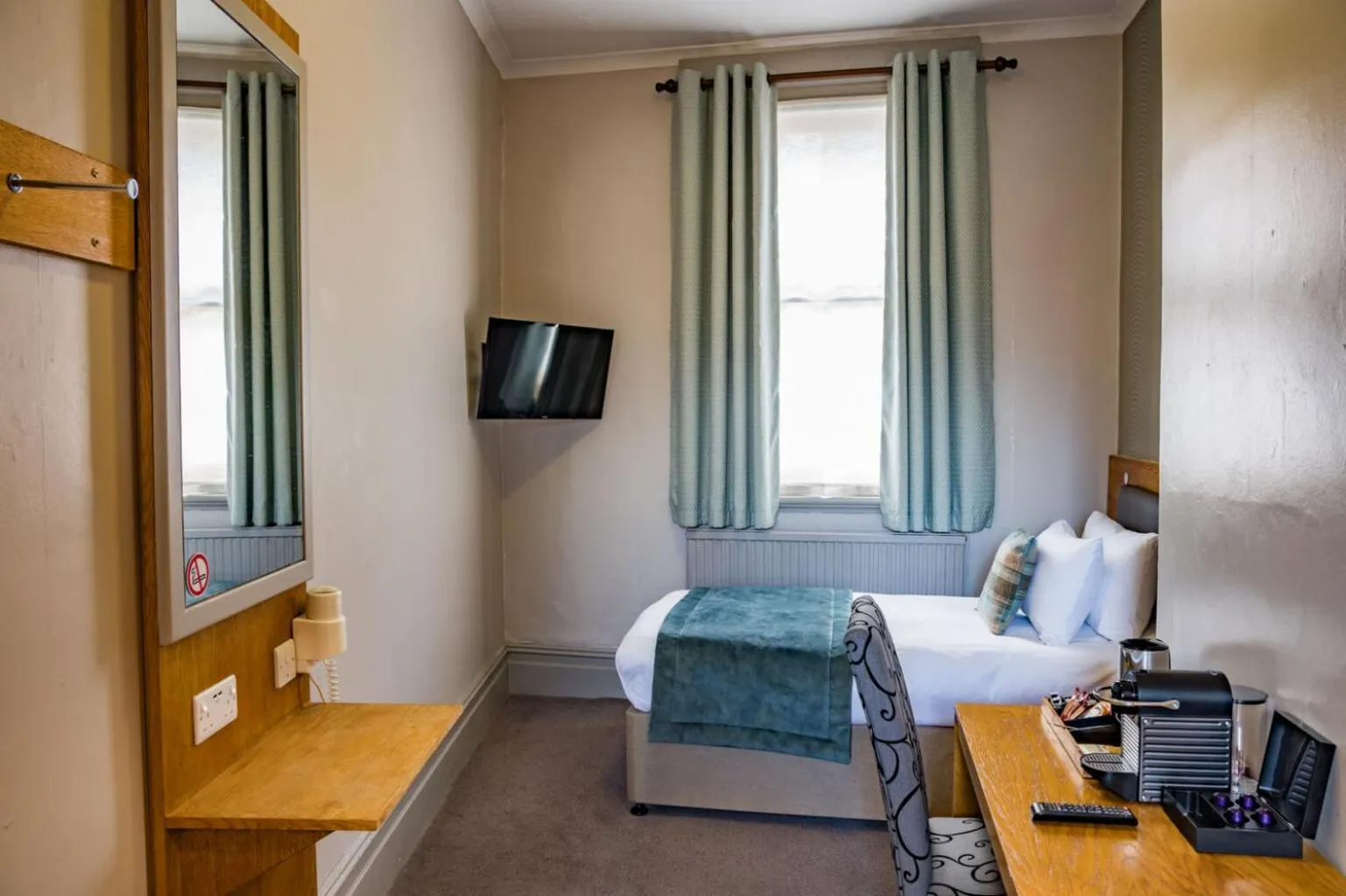 Bed in The Goddard Arms