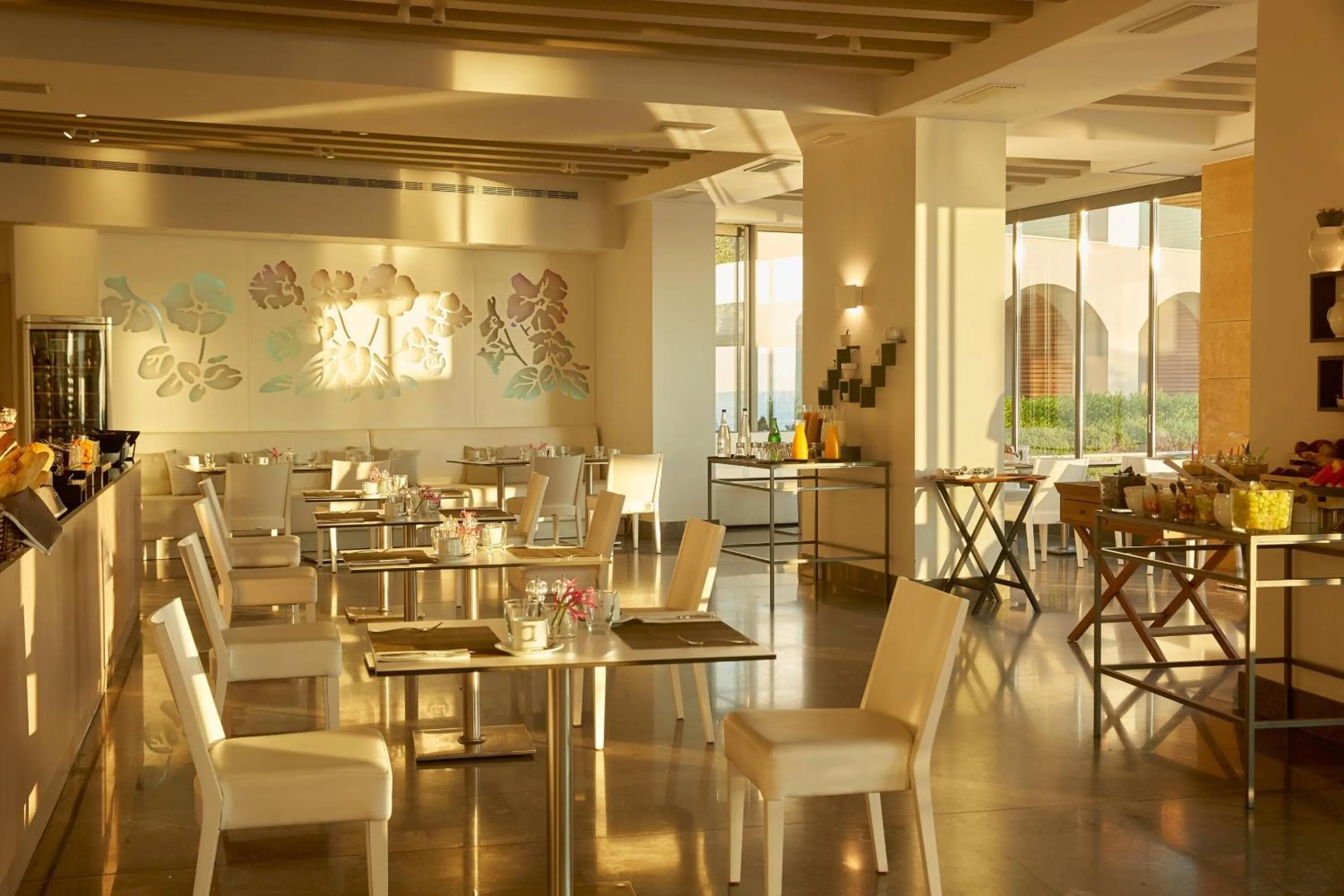 Restaurant/places to eat in Cavo Olympo Luxury Hotel & Spa - Adult Only