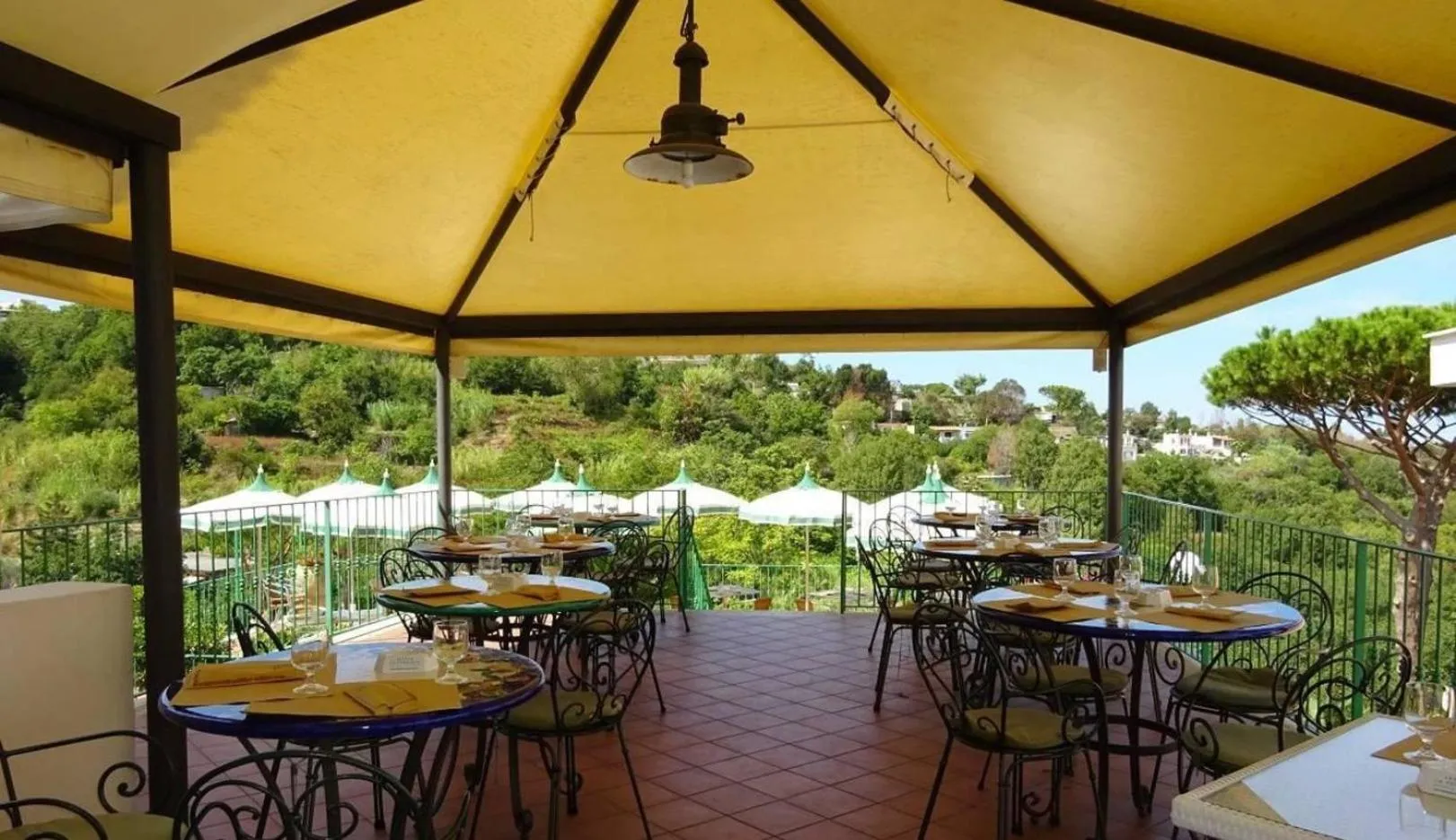 Patio in Resort Terme La Pergola