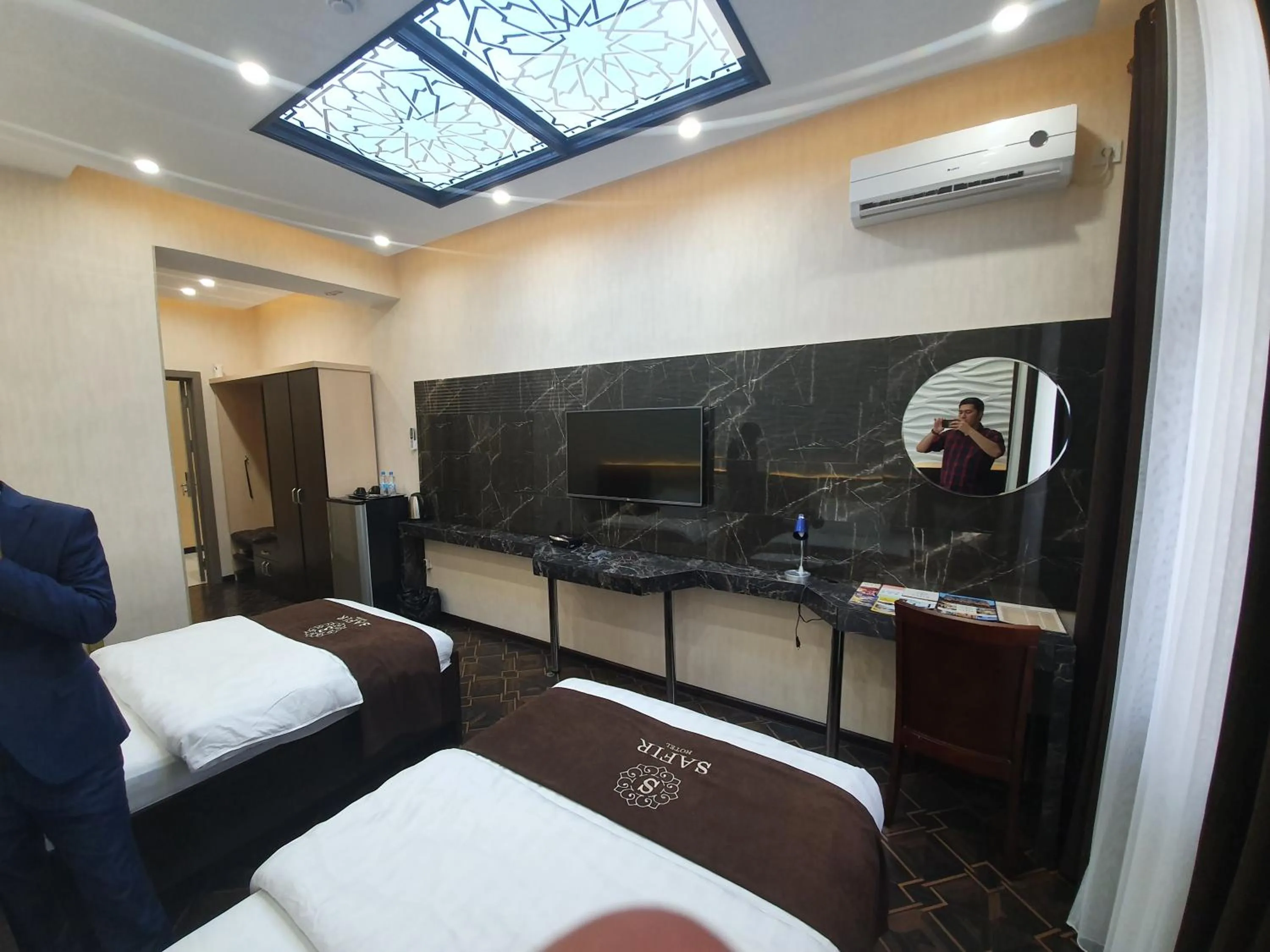 Bedroom, Bed in SAFIR BUSINESS HOTEL o