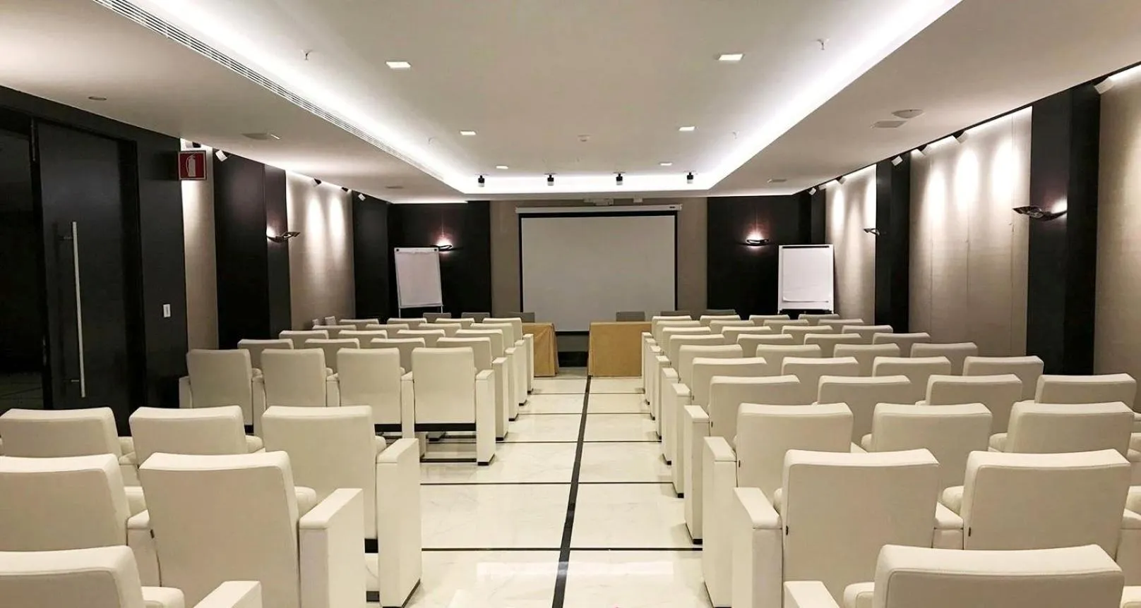 Business facilities in Hotel AR Golf Almerimar