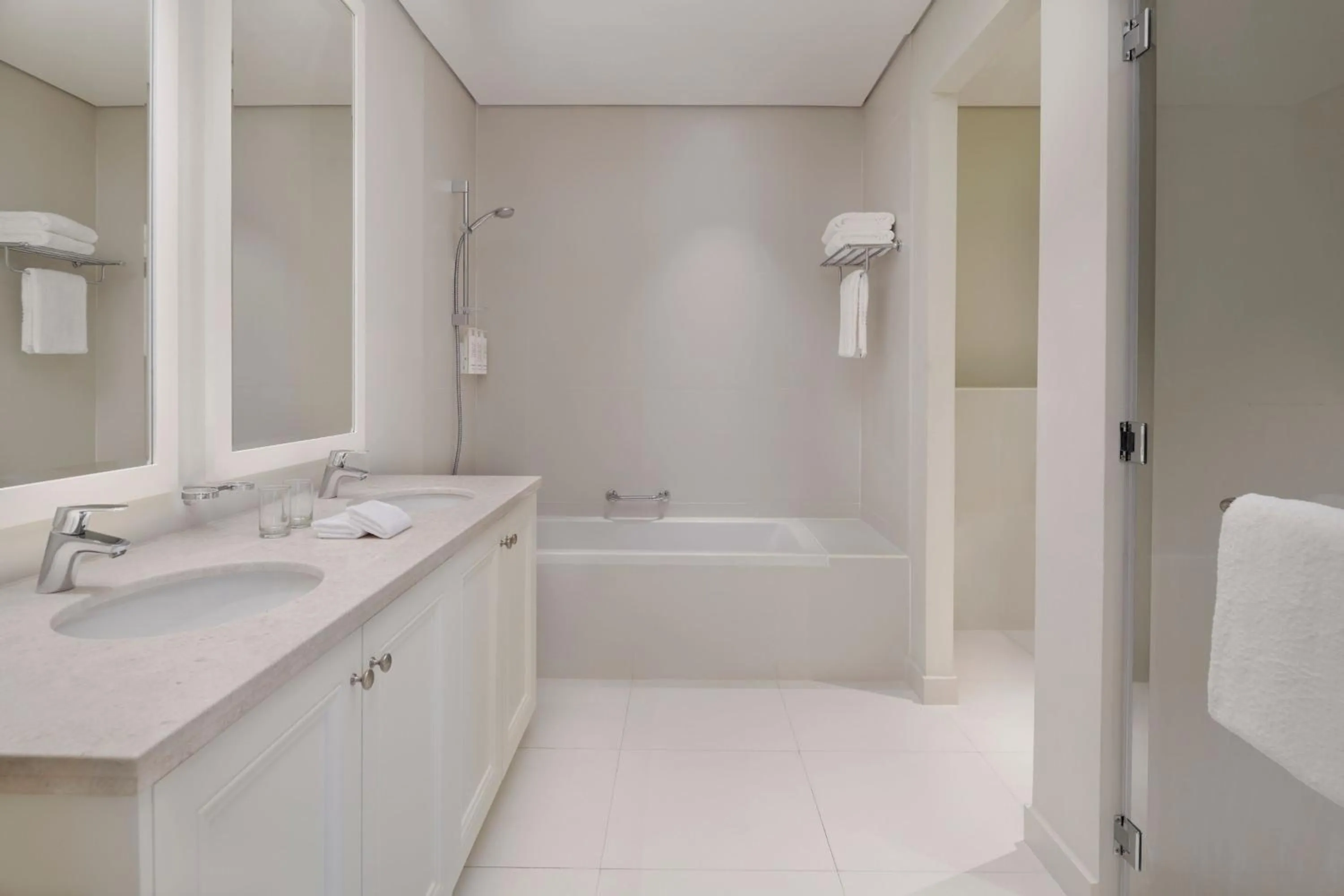 Bathroom in Delta Hotels by Marriott Dubai Investment Park