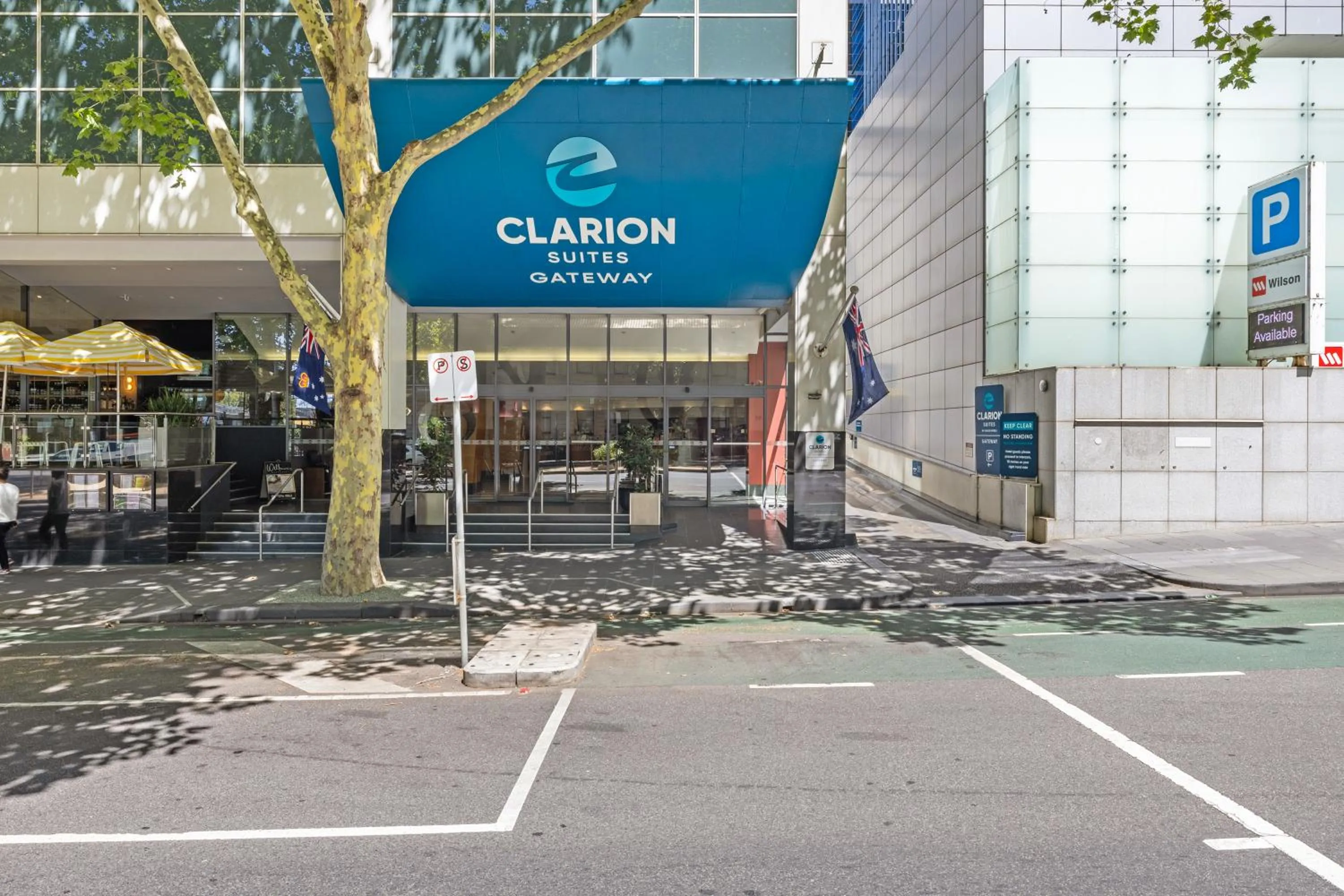 Clarion Suites Gateway