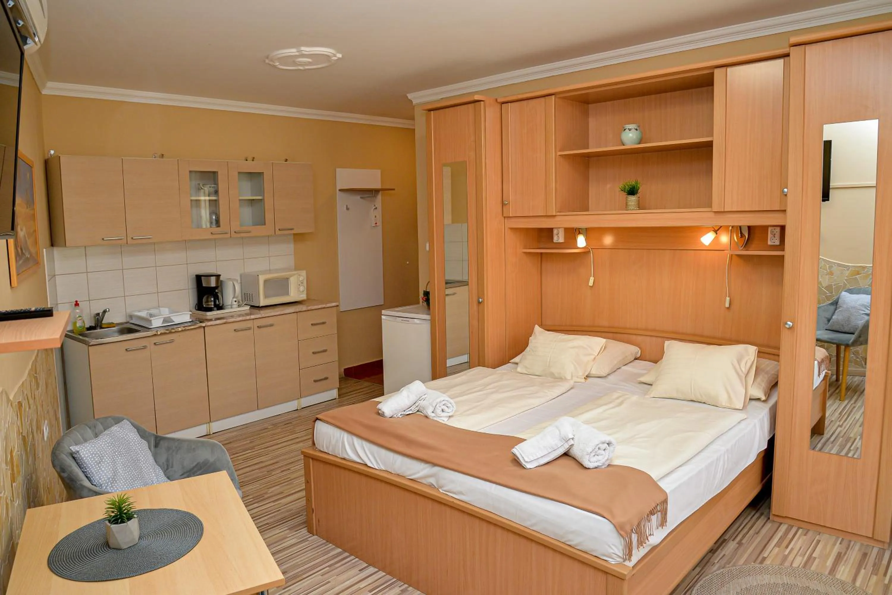 Bed in Major Panzió és Étterem