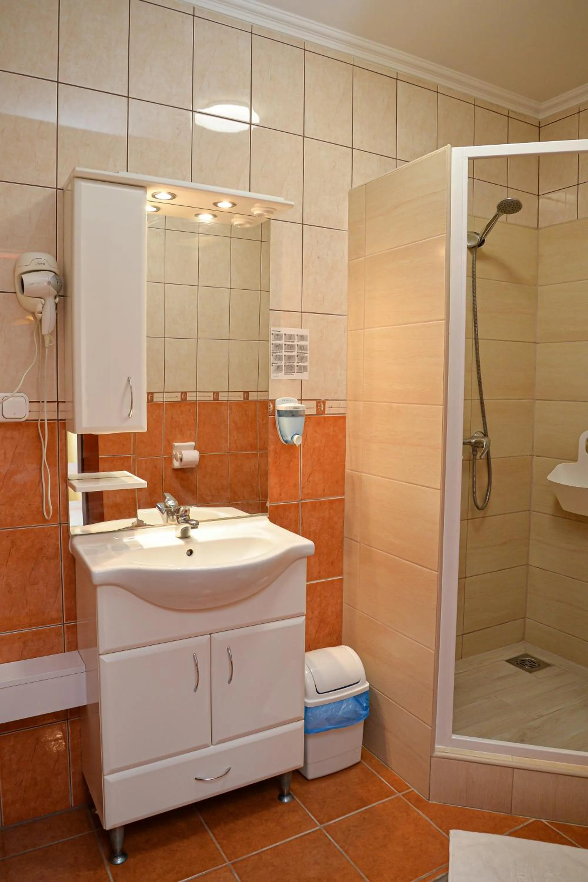 Major Panzió és Étterem