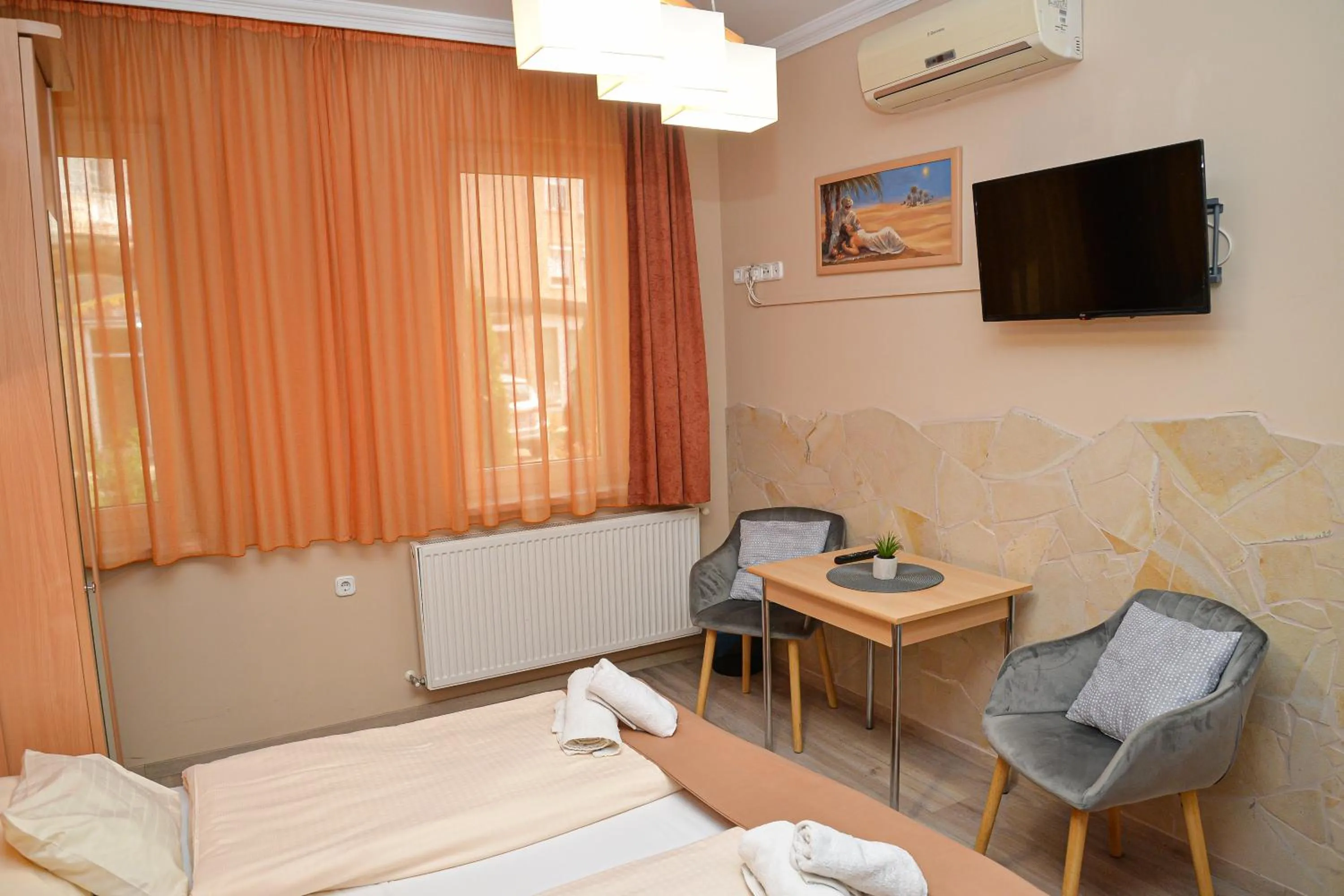 Bed in Major Panzió és Étterem