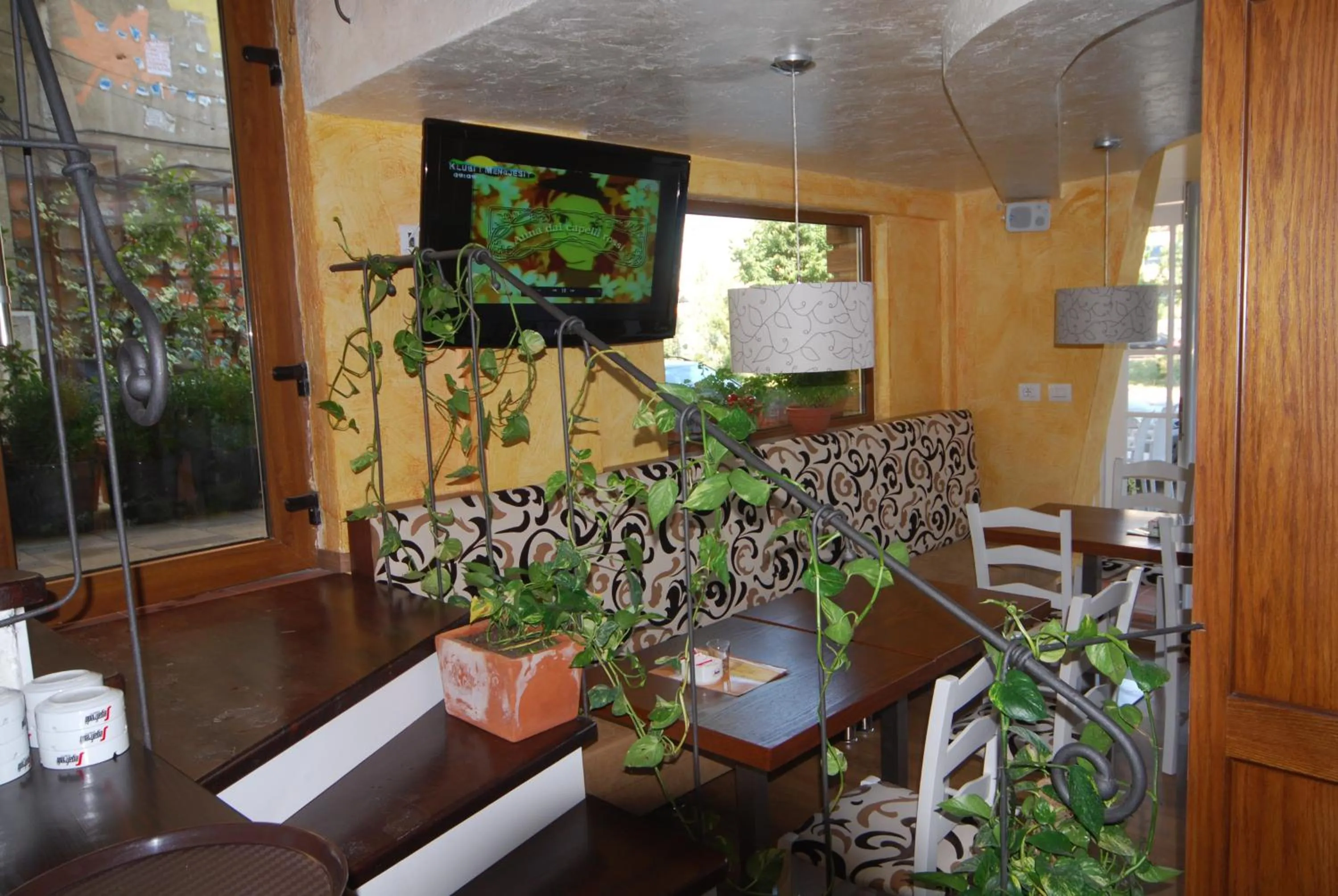 Seating area in Hotel Town House