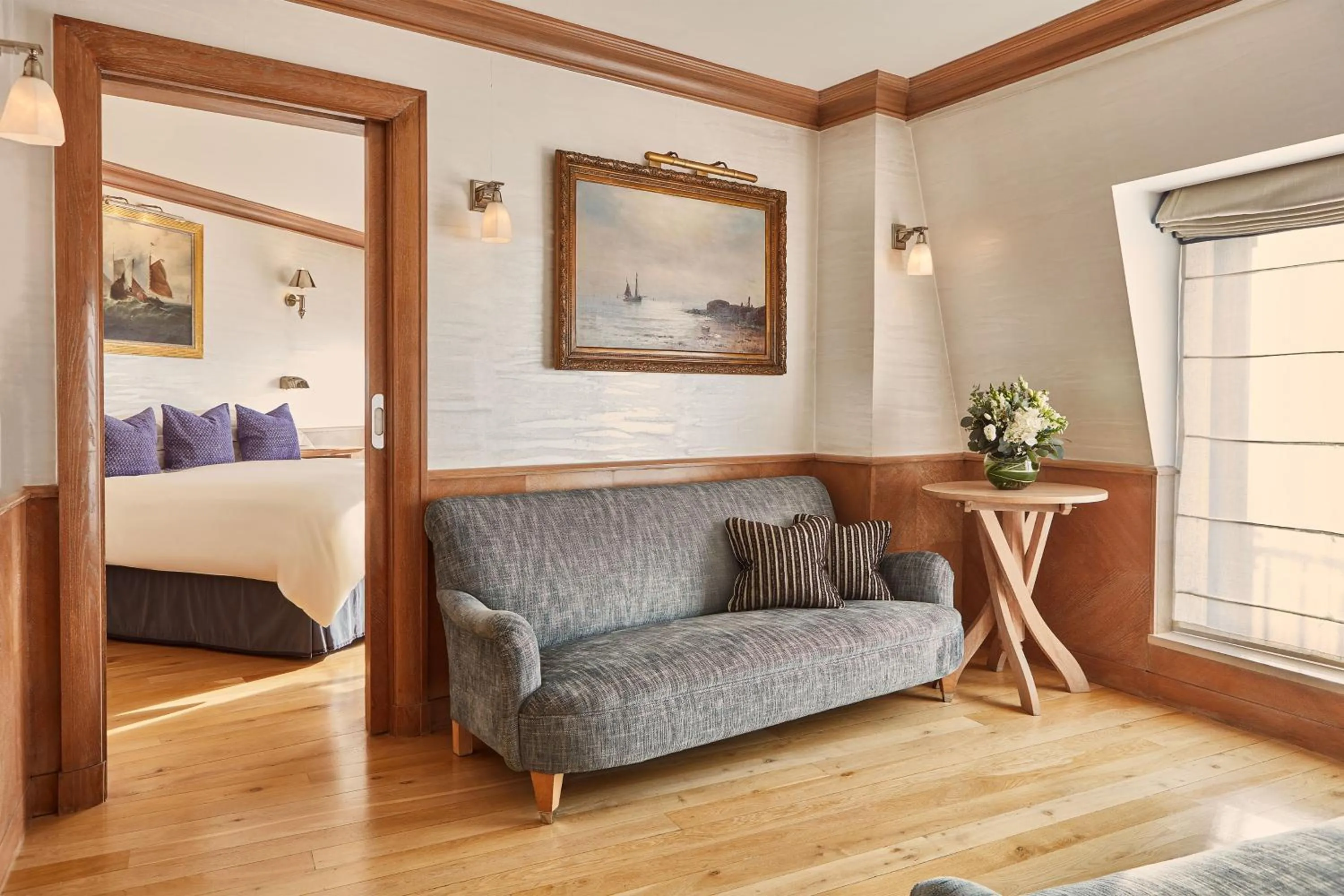 Living room, Bed in The Connaught, Maybourne