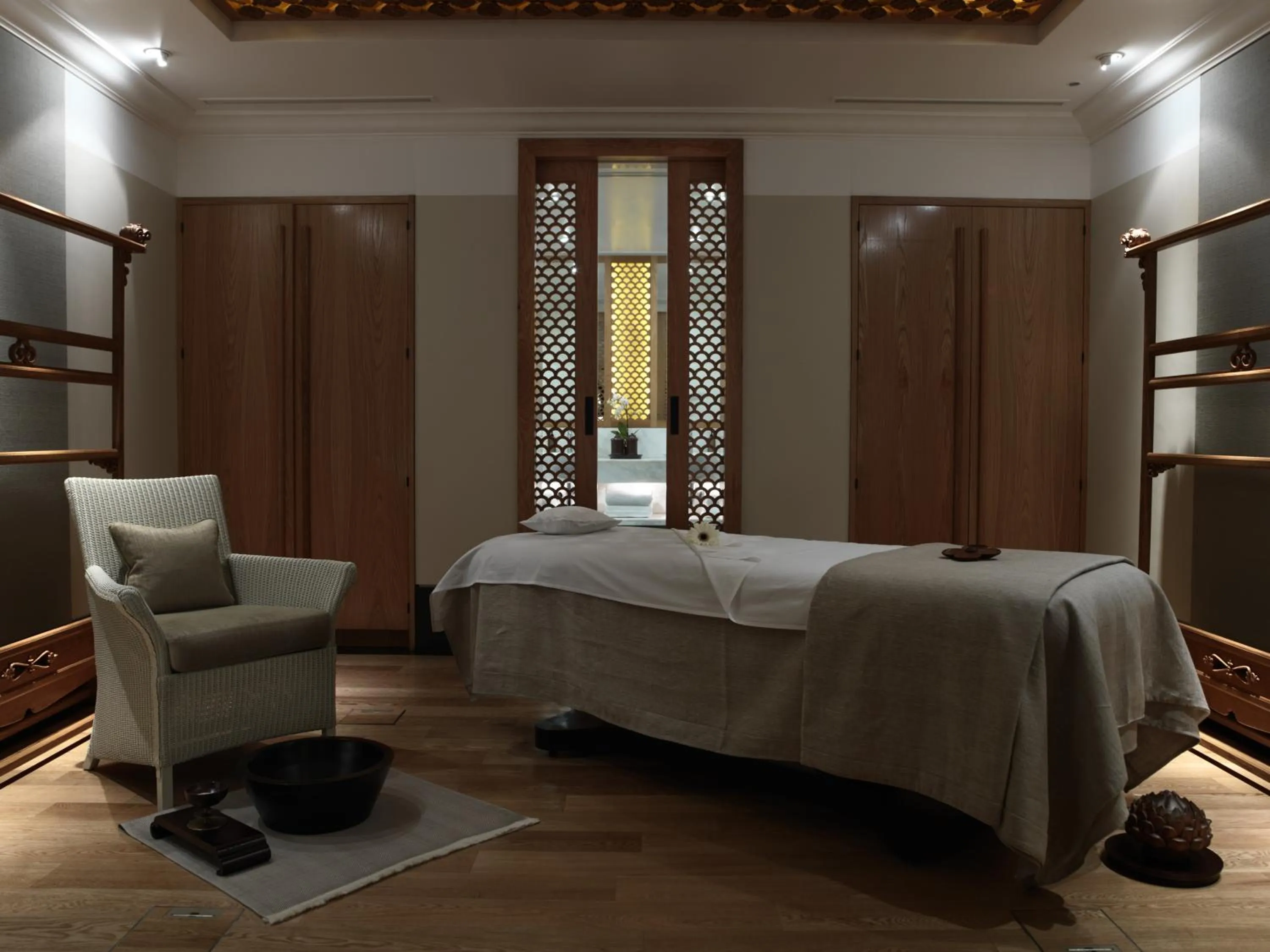 Massage, Bed in The Connaught, Maybourne