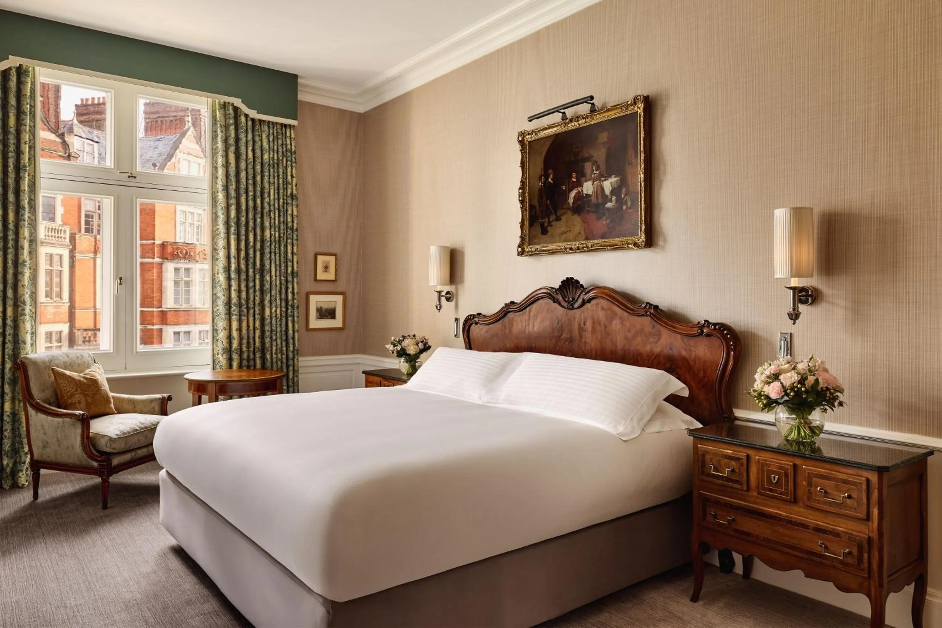 Bed in The Connaught, Maybourne