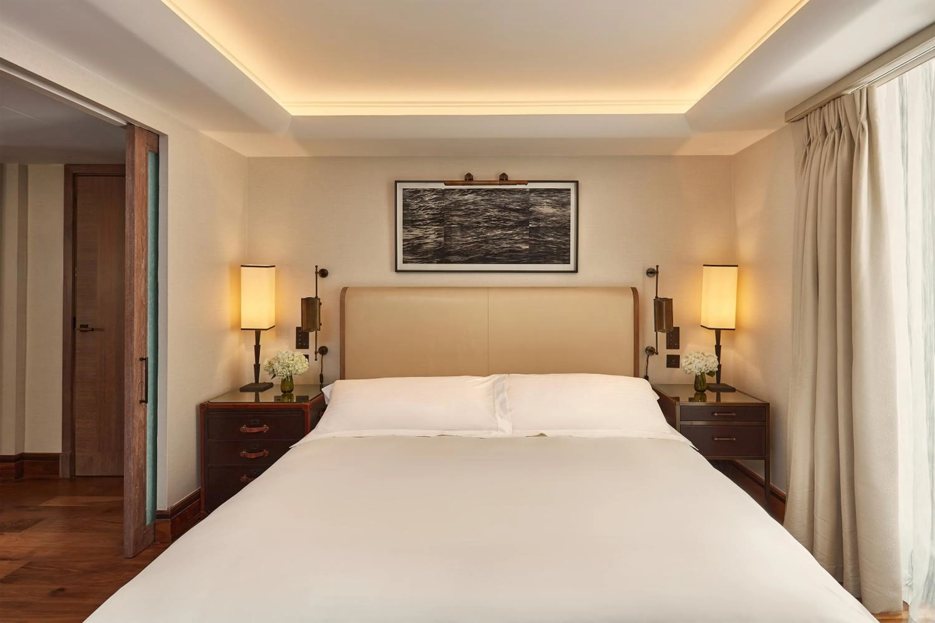 Bedroom, Bed in The Connaught, Maybourne