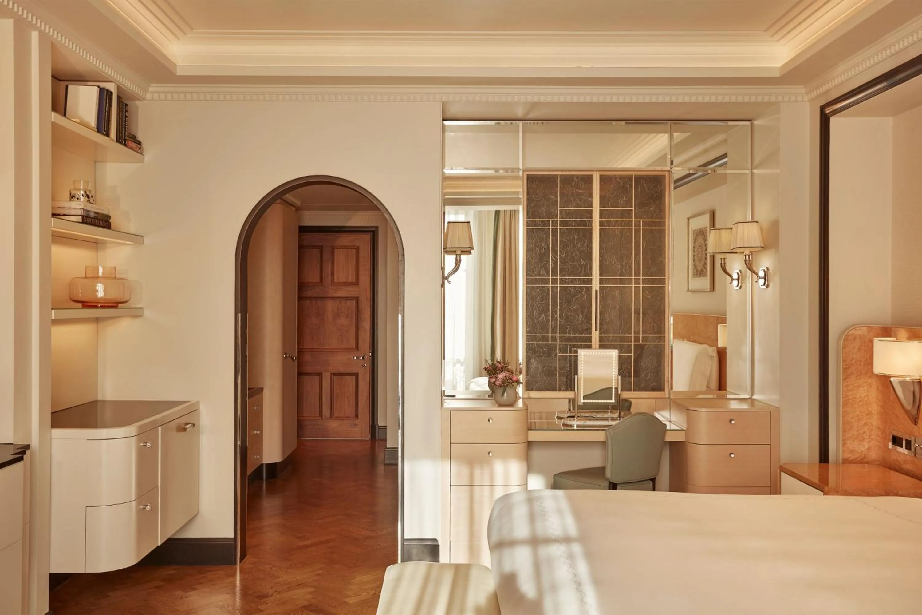 Bedroom in Claridge's, Maybourne