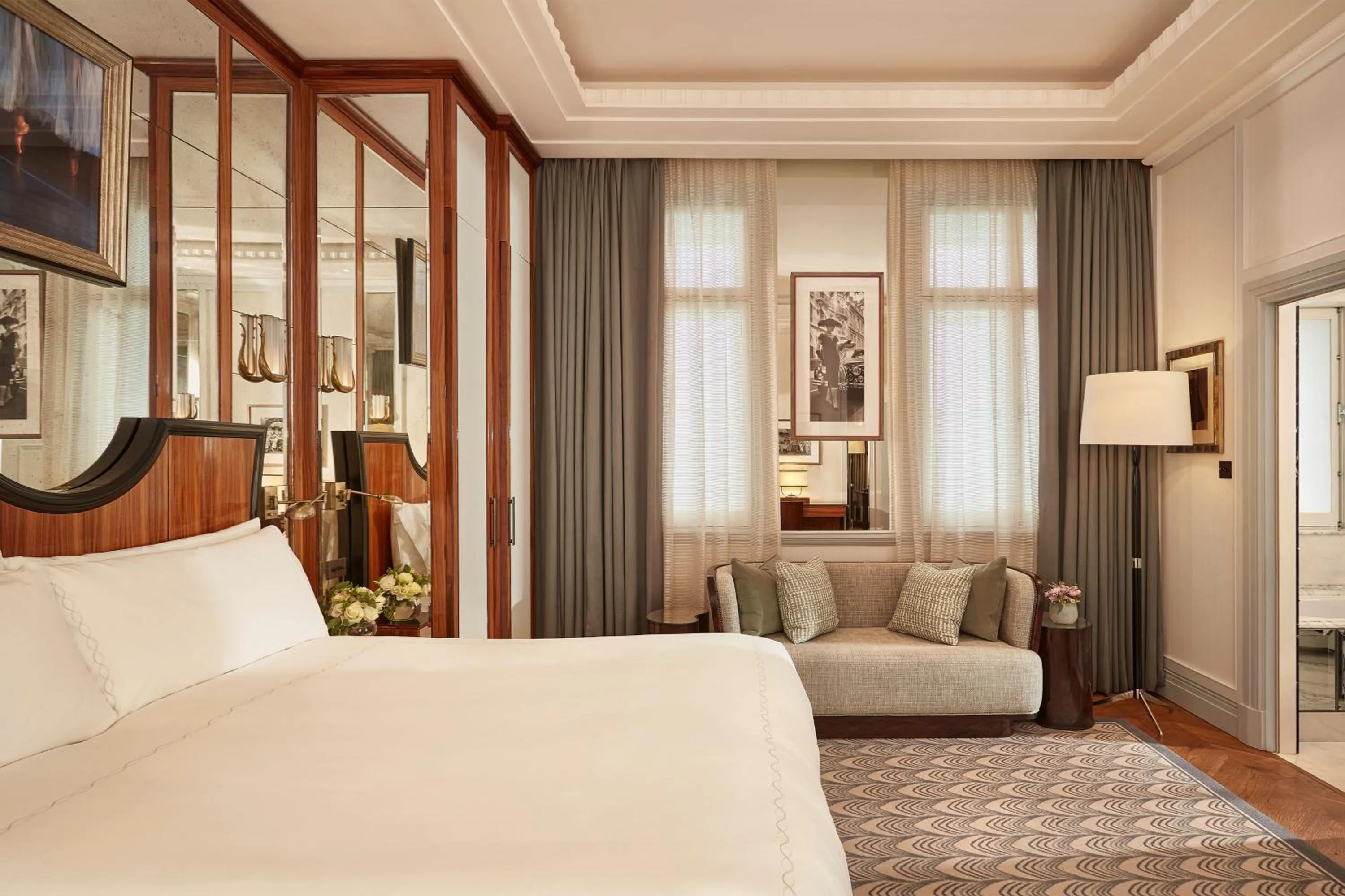 Bedroom, Bed in Claridge's, Maybourne