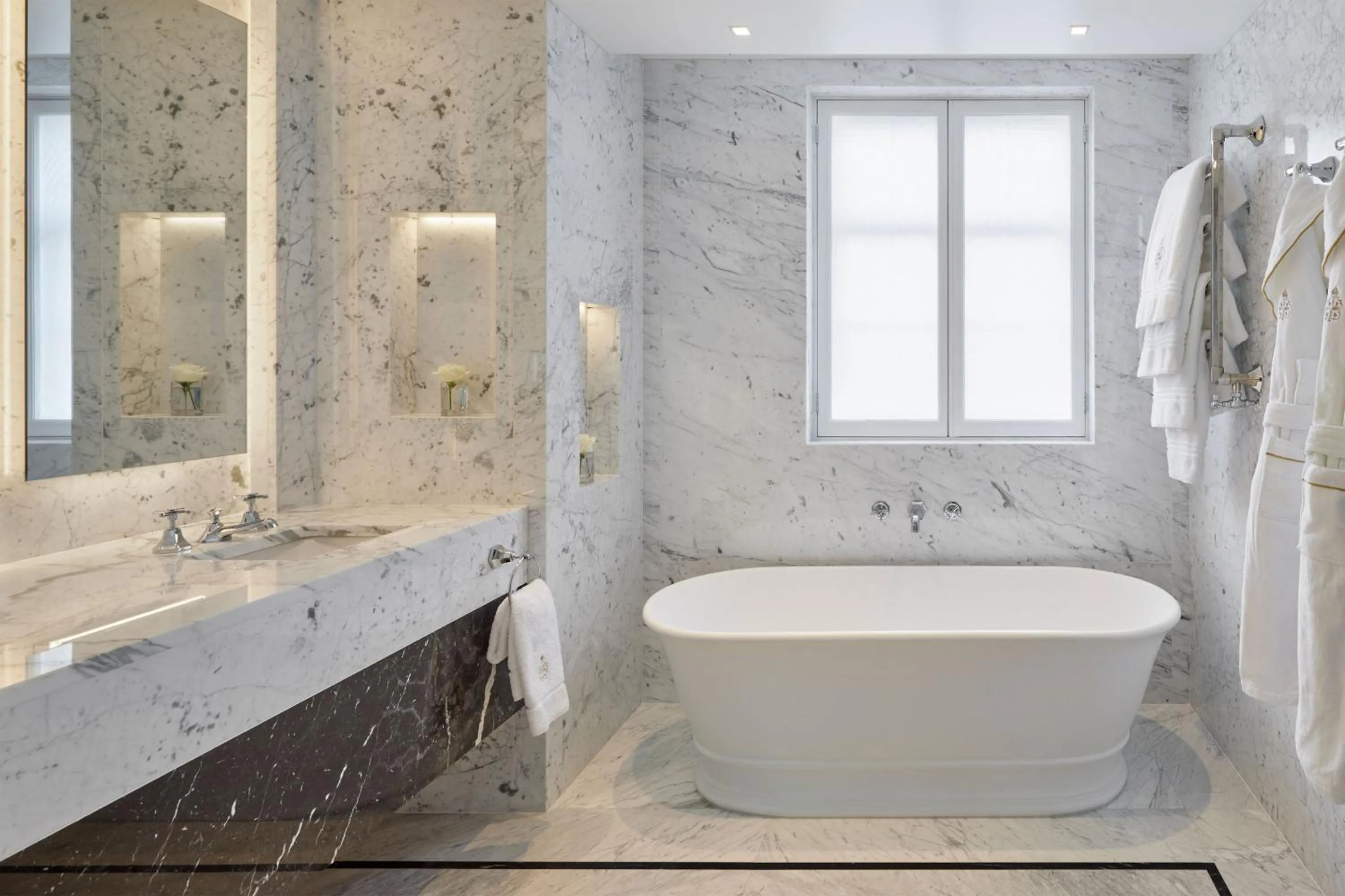 Bathroom in Claridge's, Maybourne