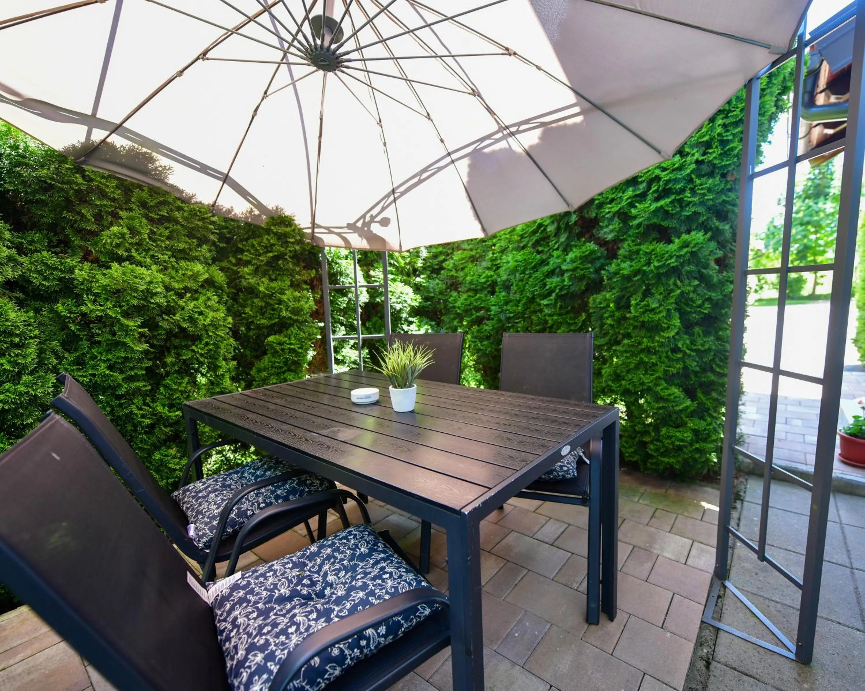 Garden in Apartments Marija