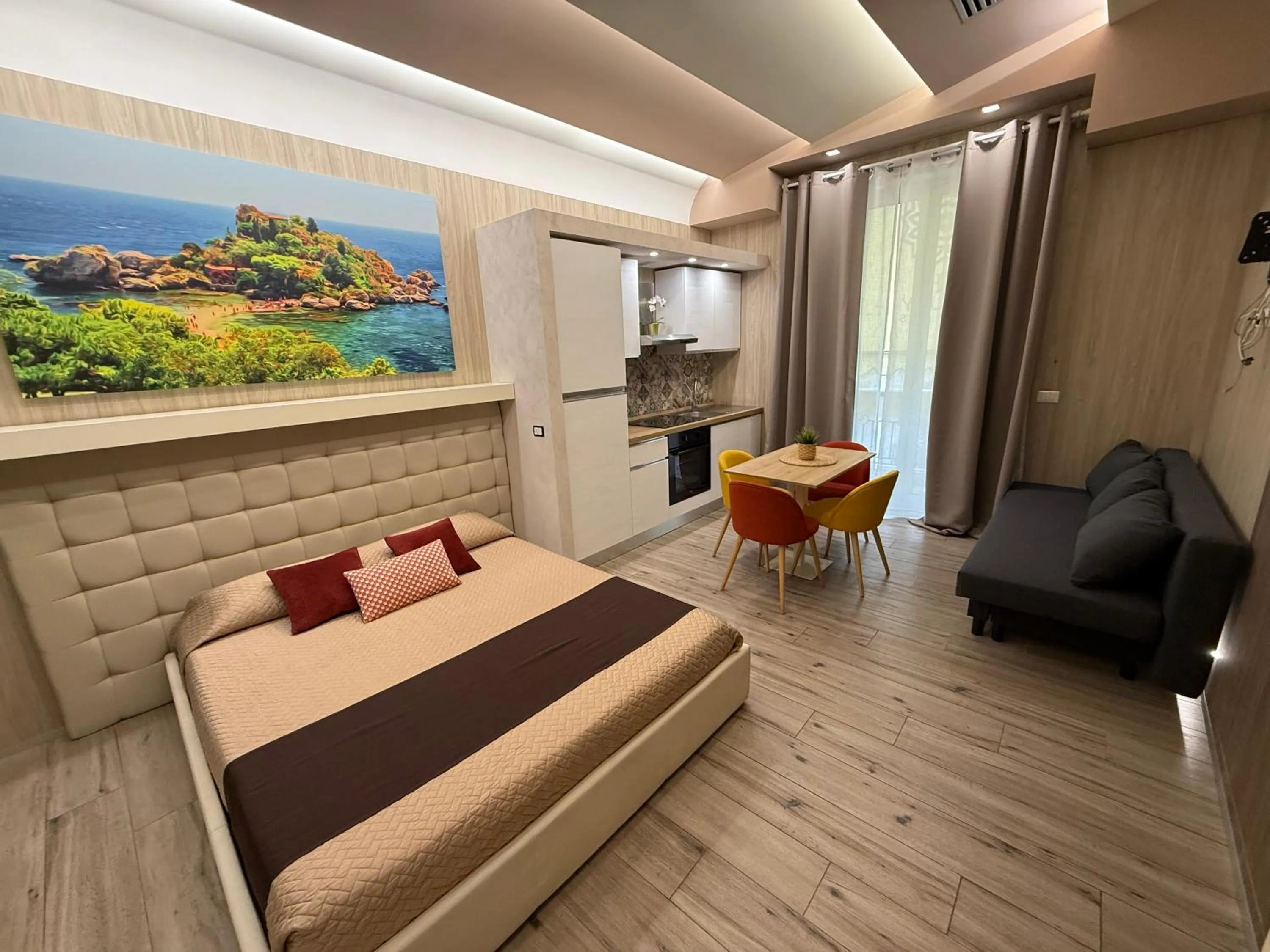 Bed in Th Luxury Rooms & Apartment