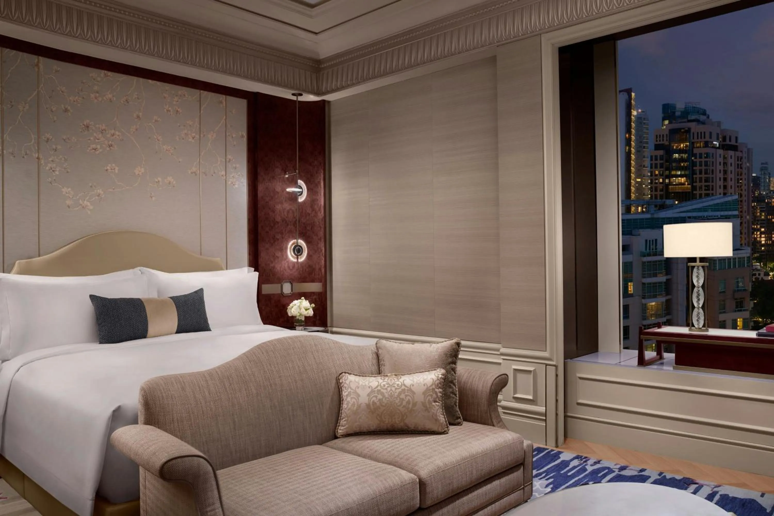 Bedroom, Bed in The St. Regis Singapore