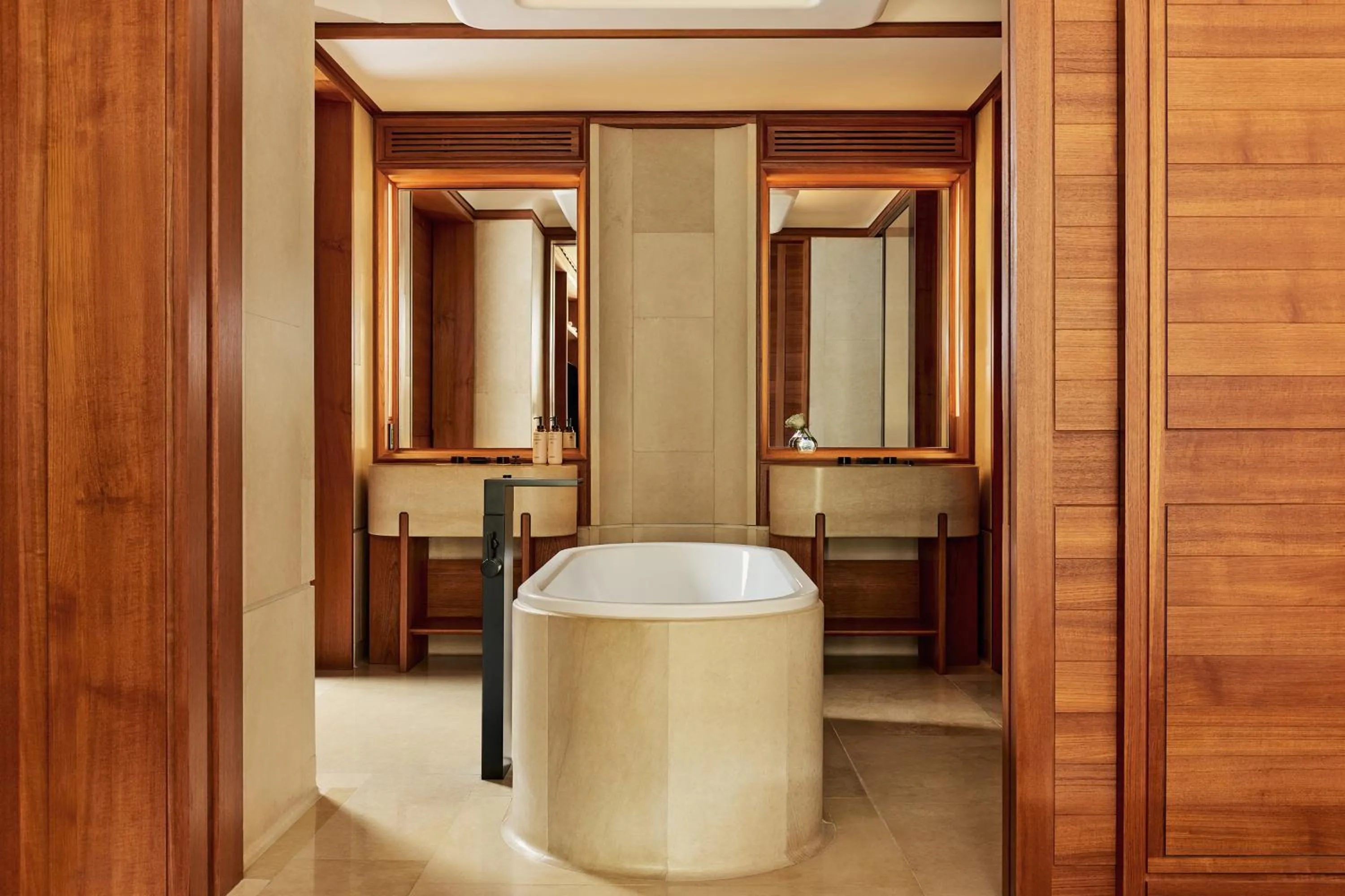 Bathroom in The Berkeley, Maybourne