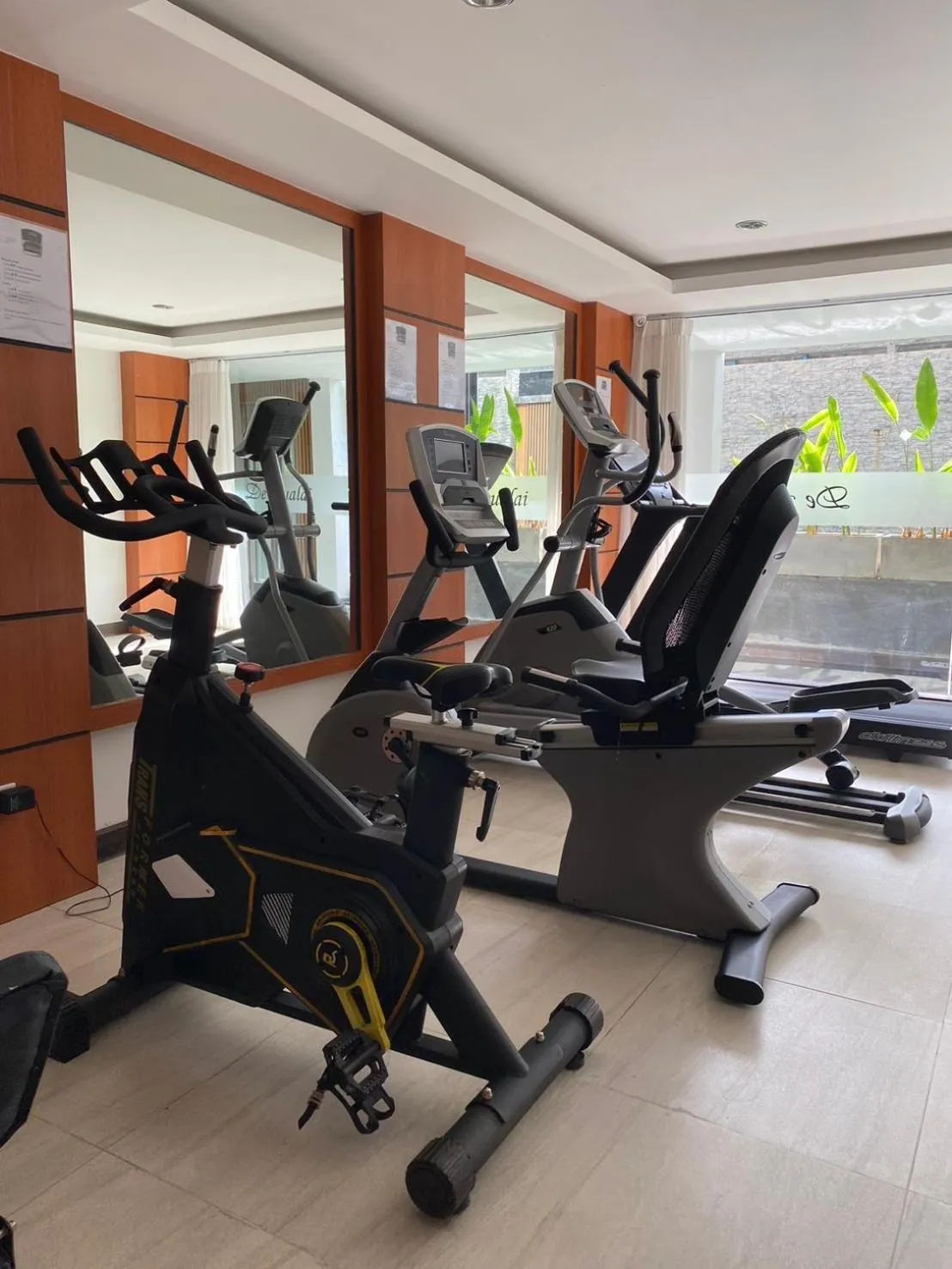 Fitness centre/facilities in Hotel De Wualai