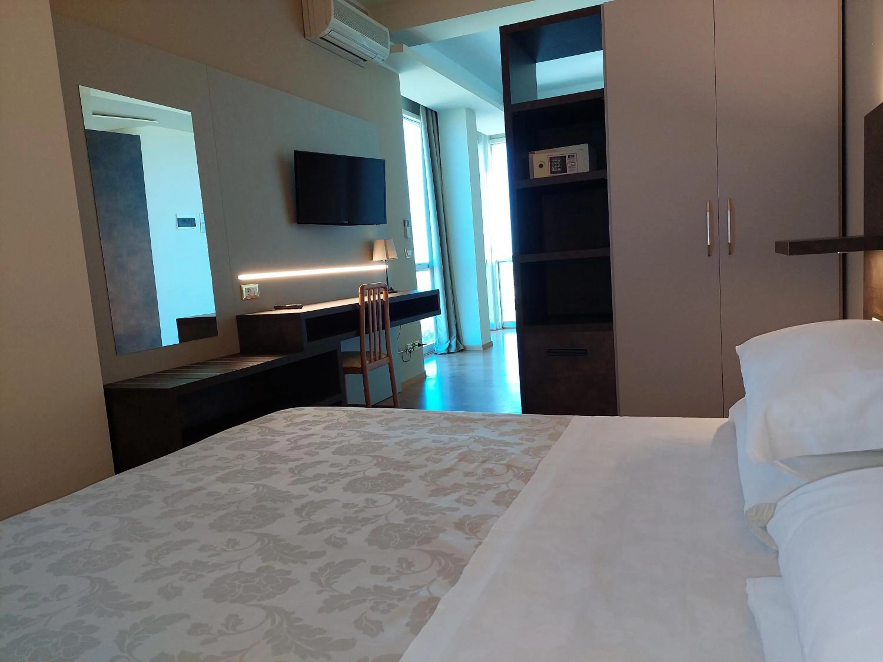 Bed in Hotel Astor B&B