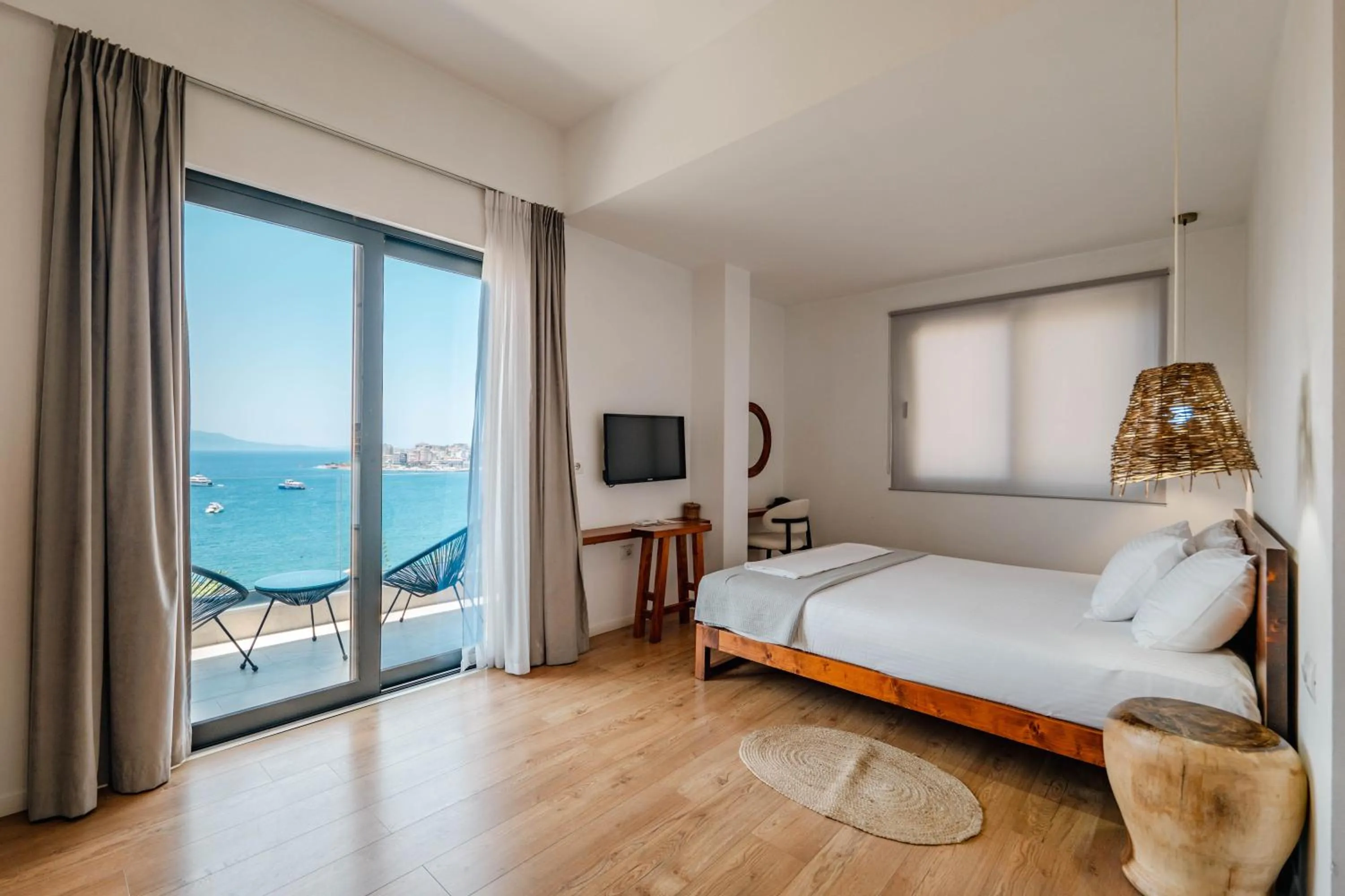 Bed in Kanes Bohemian Boutique Hotel