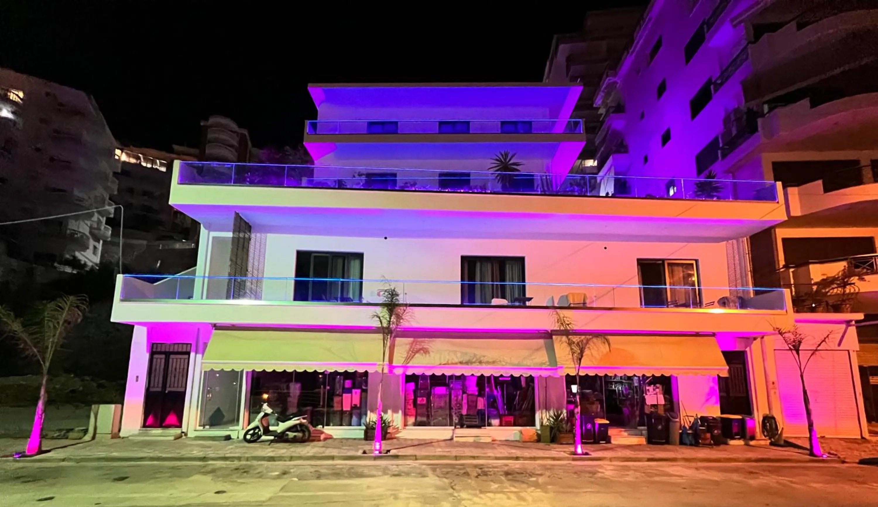 Property building in Kanes Bohemian Boutique Hotel