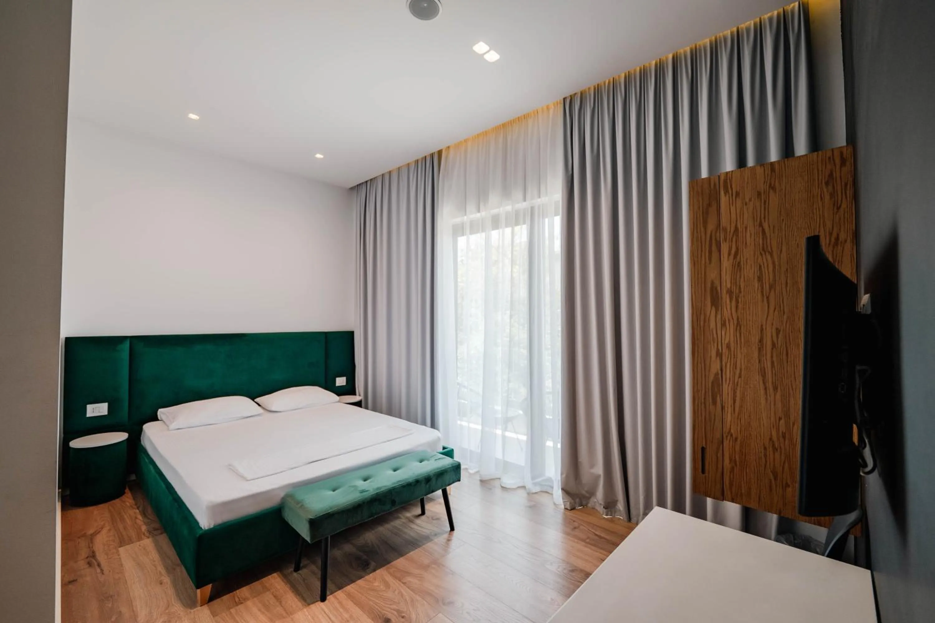 Bed in Kanes Bohemian Boutique Hotel