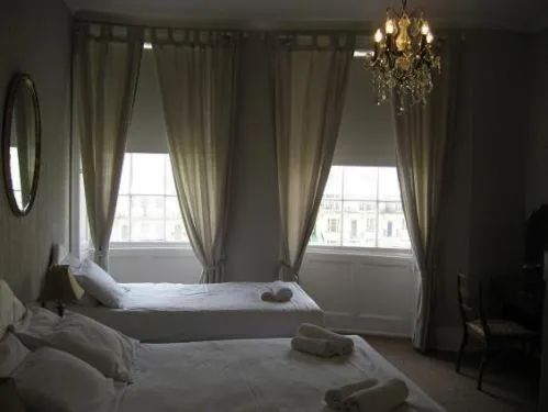 Bed in The Queensbury Hotel