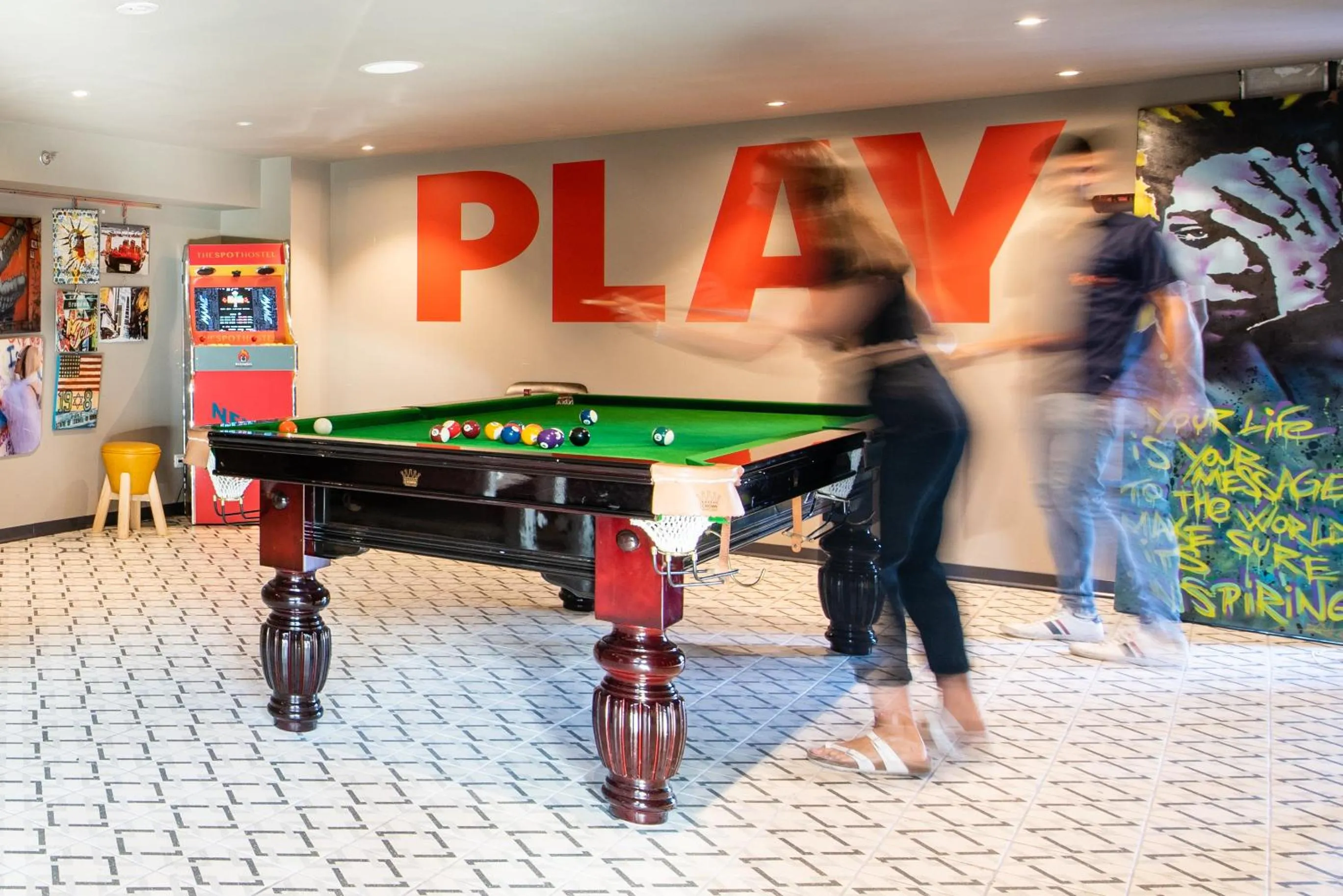 Billiard in The Spot Hostel