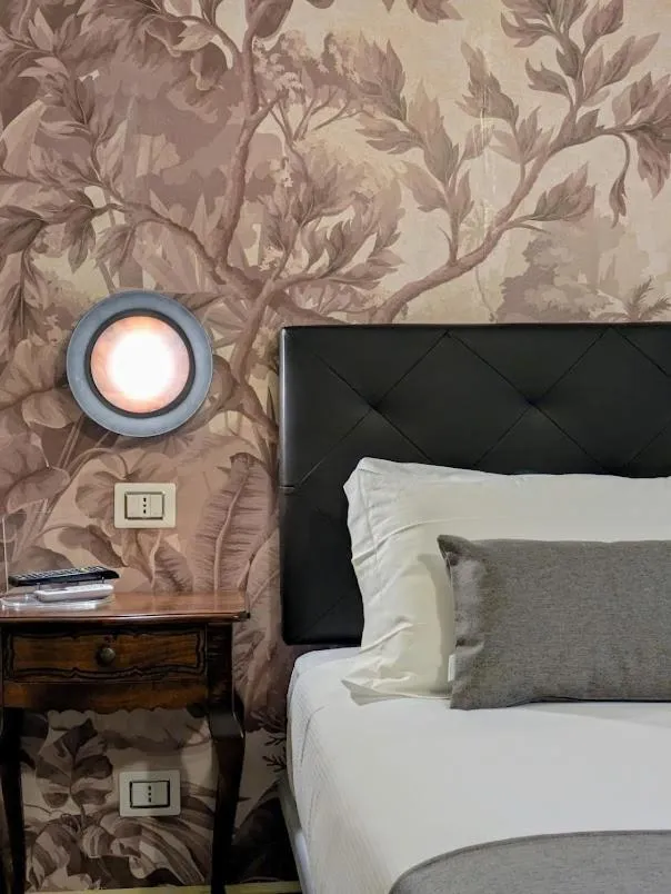 Bed in Villa Fieschi Boutique Hotel